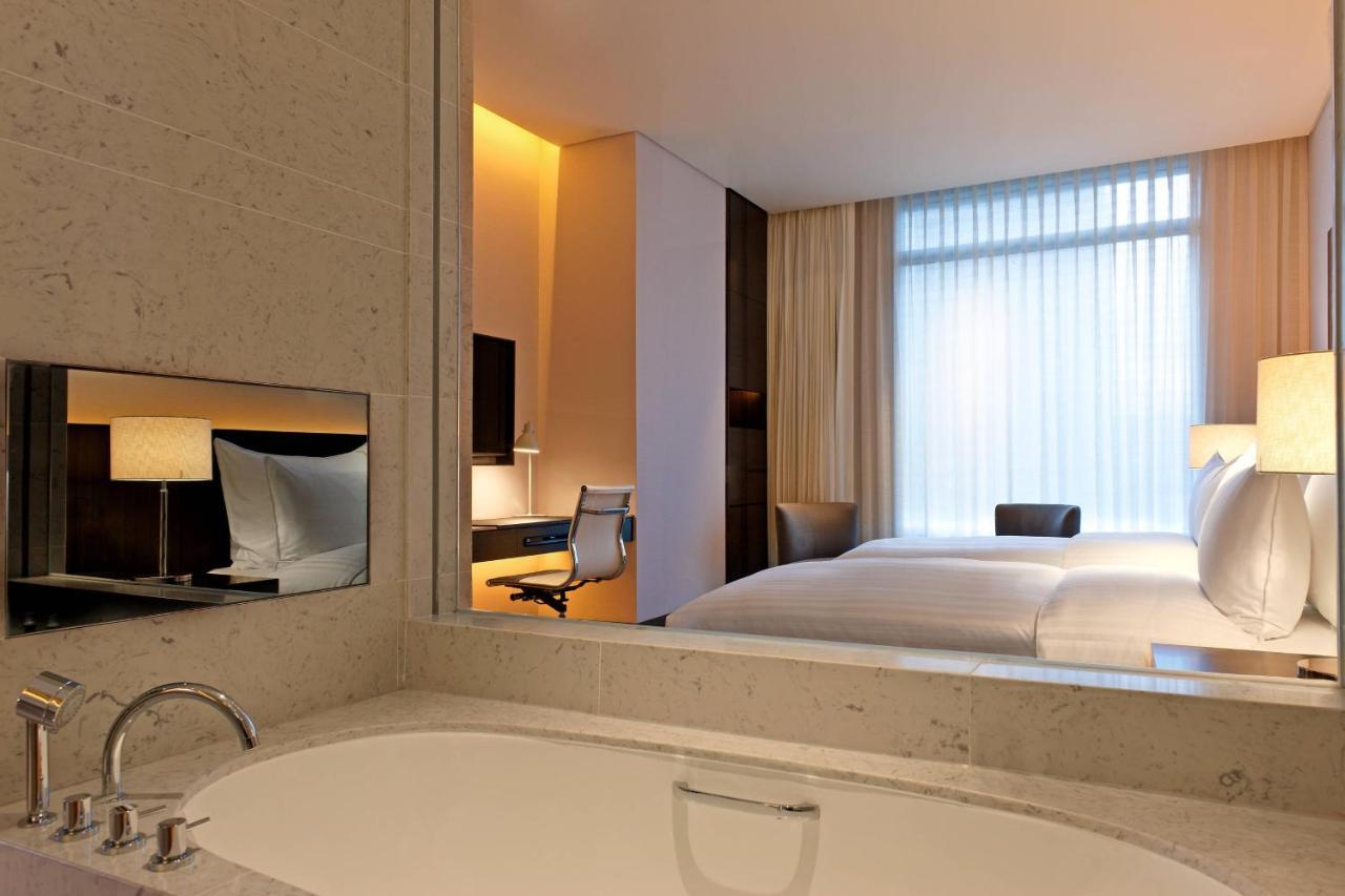 Pure Deluxe Twin Room