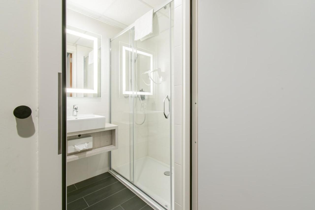 Superior Double Room with Balcony,1175325618:JPEG