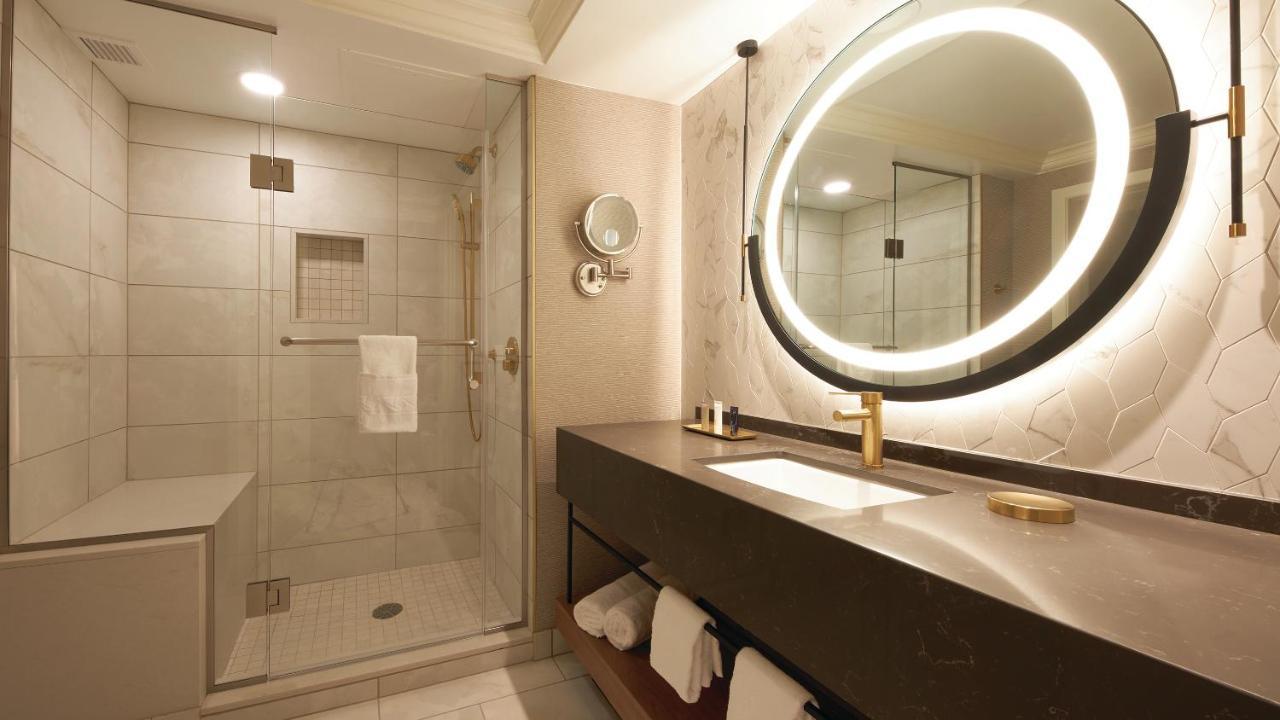 Ocean Tower Luxury King Non-Smoking