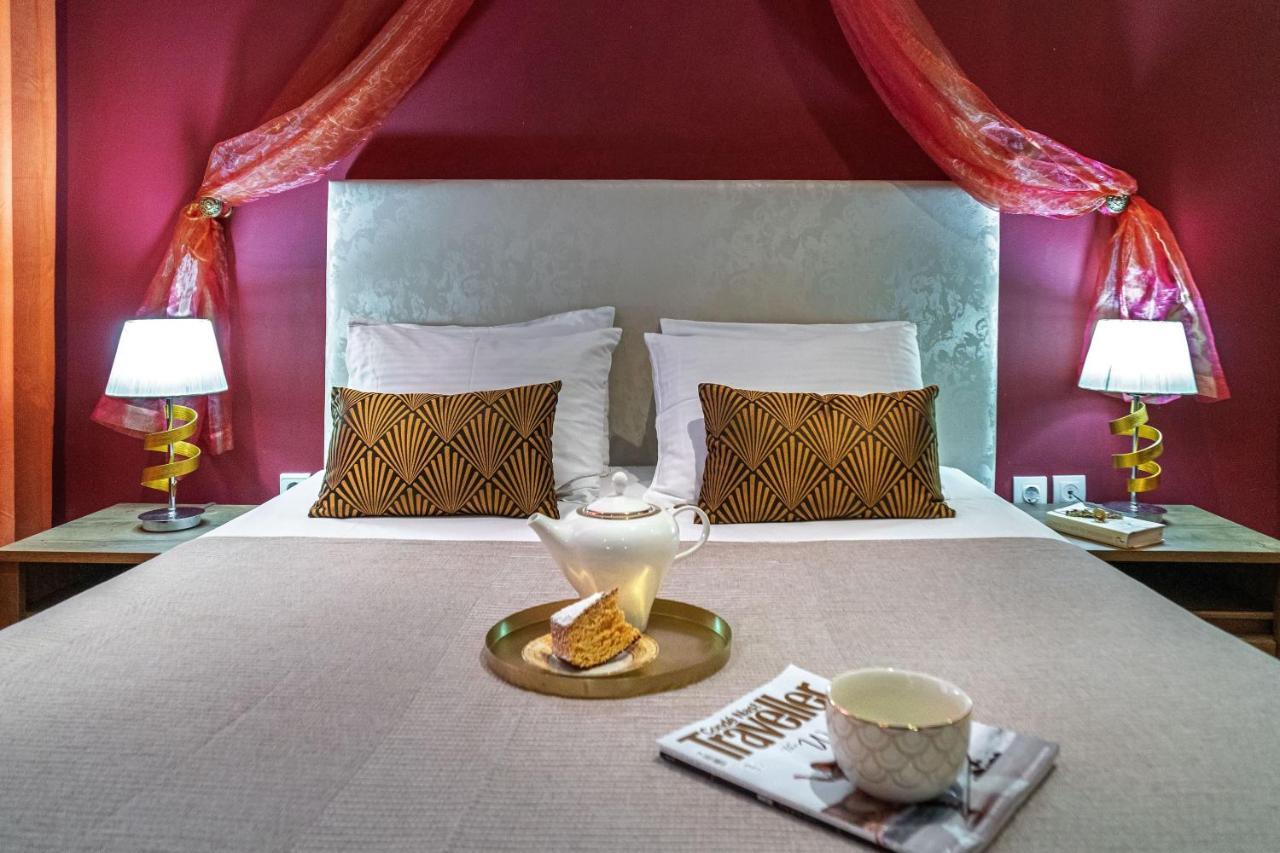 Deluxe Double Room Window
