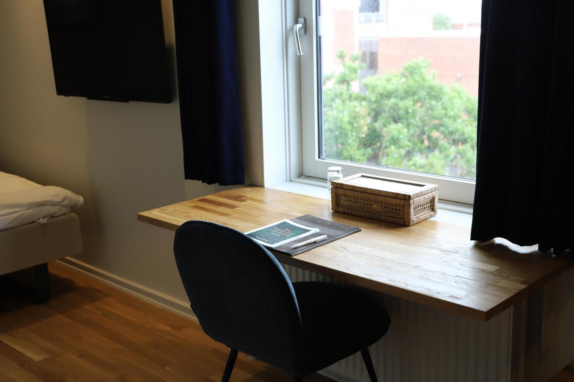 Standard Single Room,1207407865:JPEG