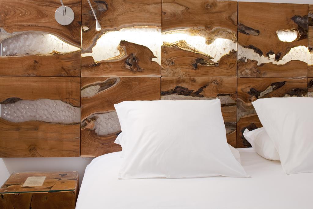 Superior South Double Room,325091845:JPEG