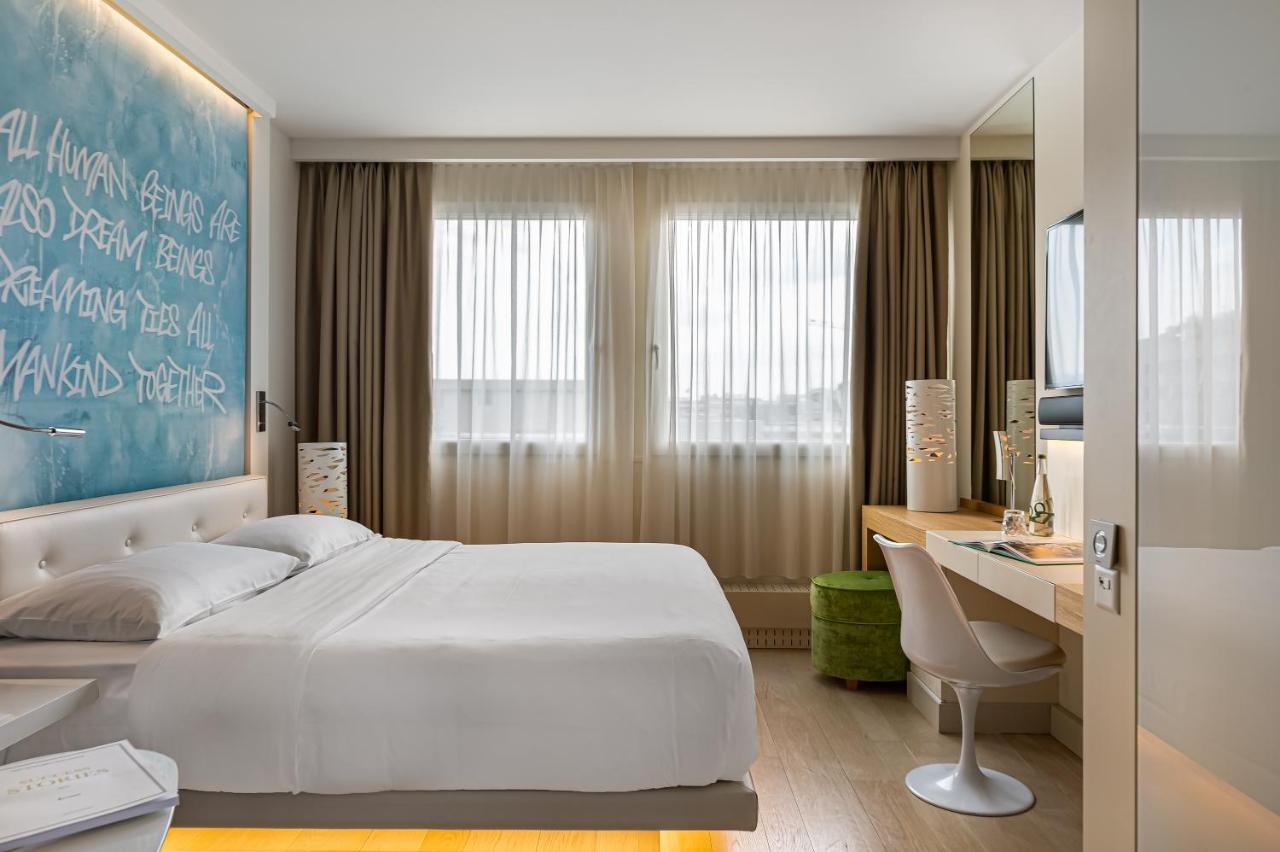 Superior Double Room,1186626670:JPEG