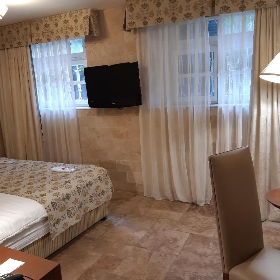 Standard Double or Twin Room Ground Floor