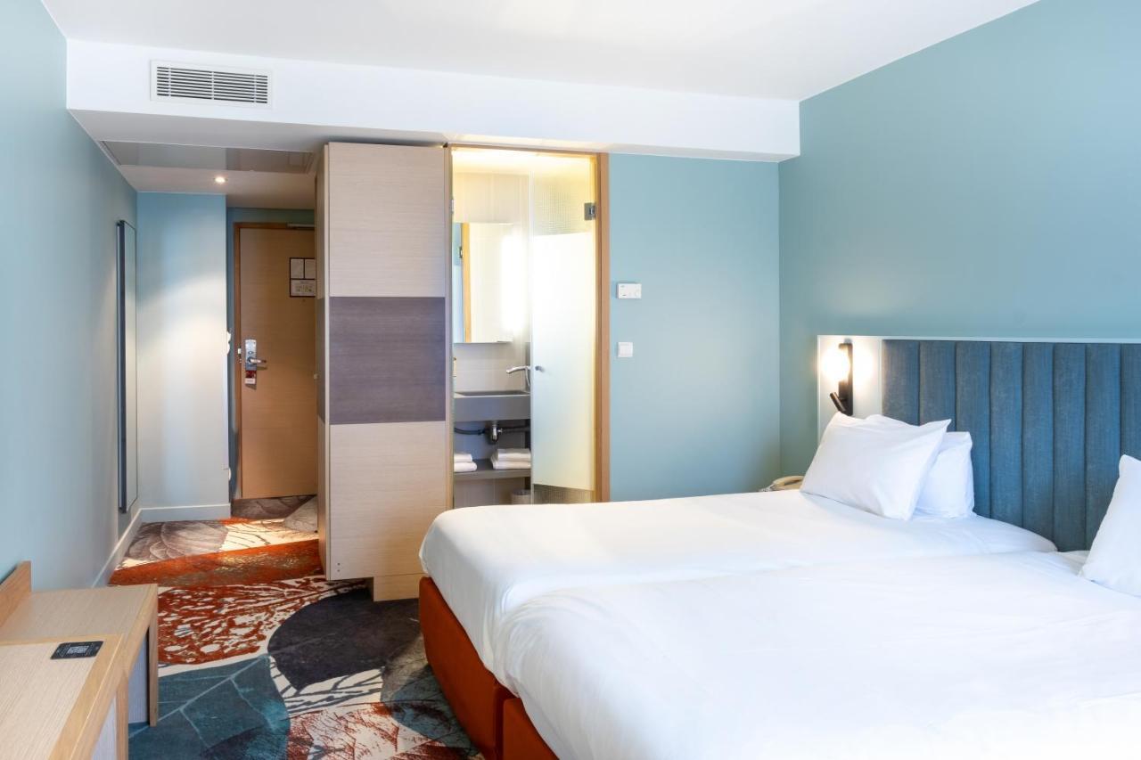 Standard Twin Room with Sofa Bed,1187227519:JPEG