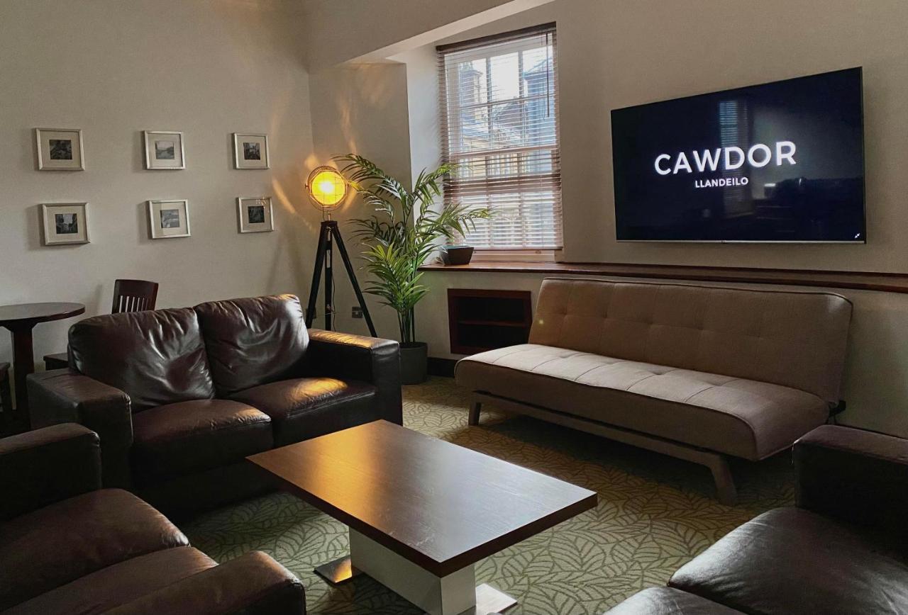 Two-Bedroom Townhouse Apartment Annex