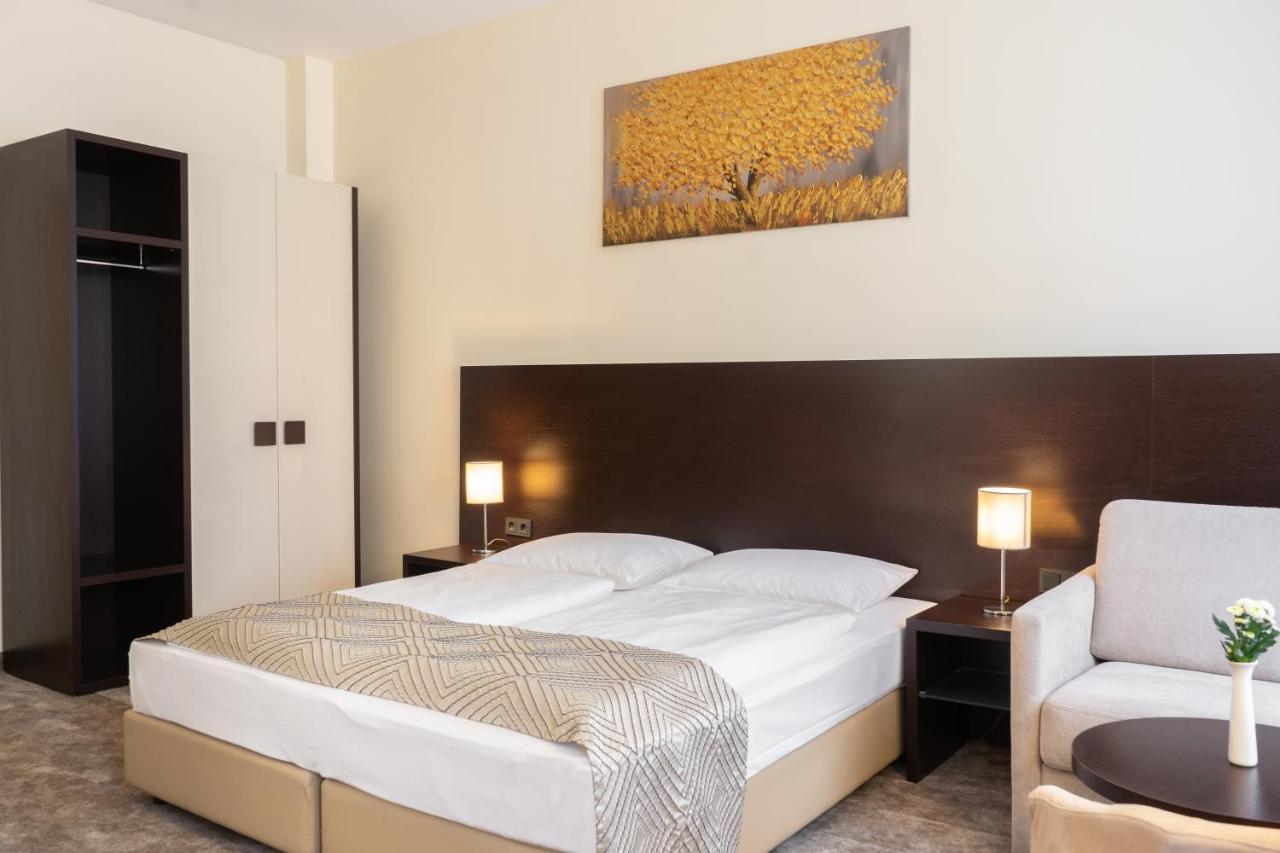 Premium Double Room,1227806939:JPEG