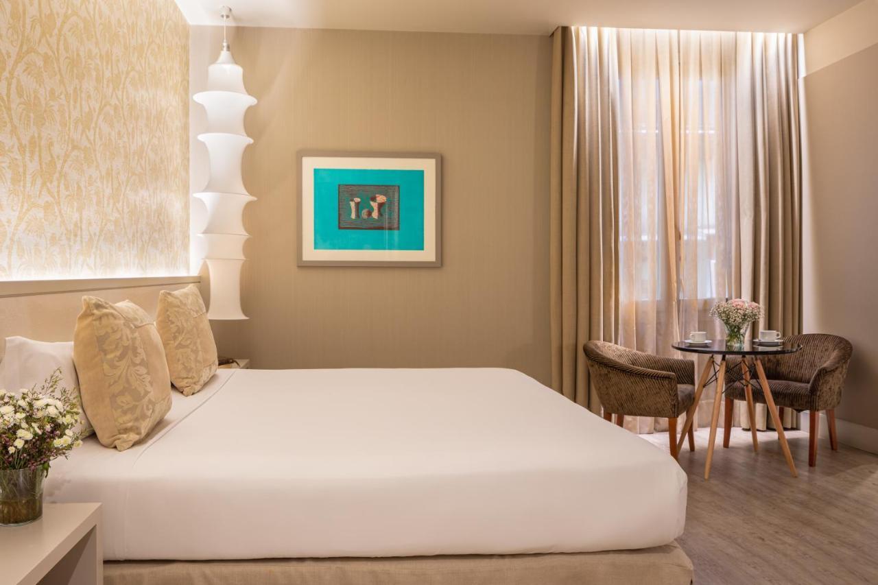 Superior Double Room Extra Bed