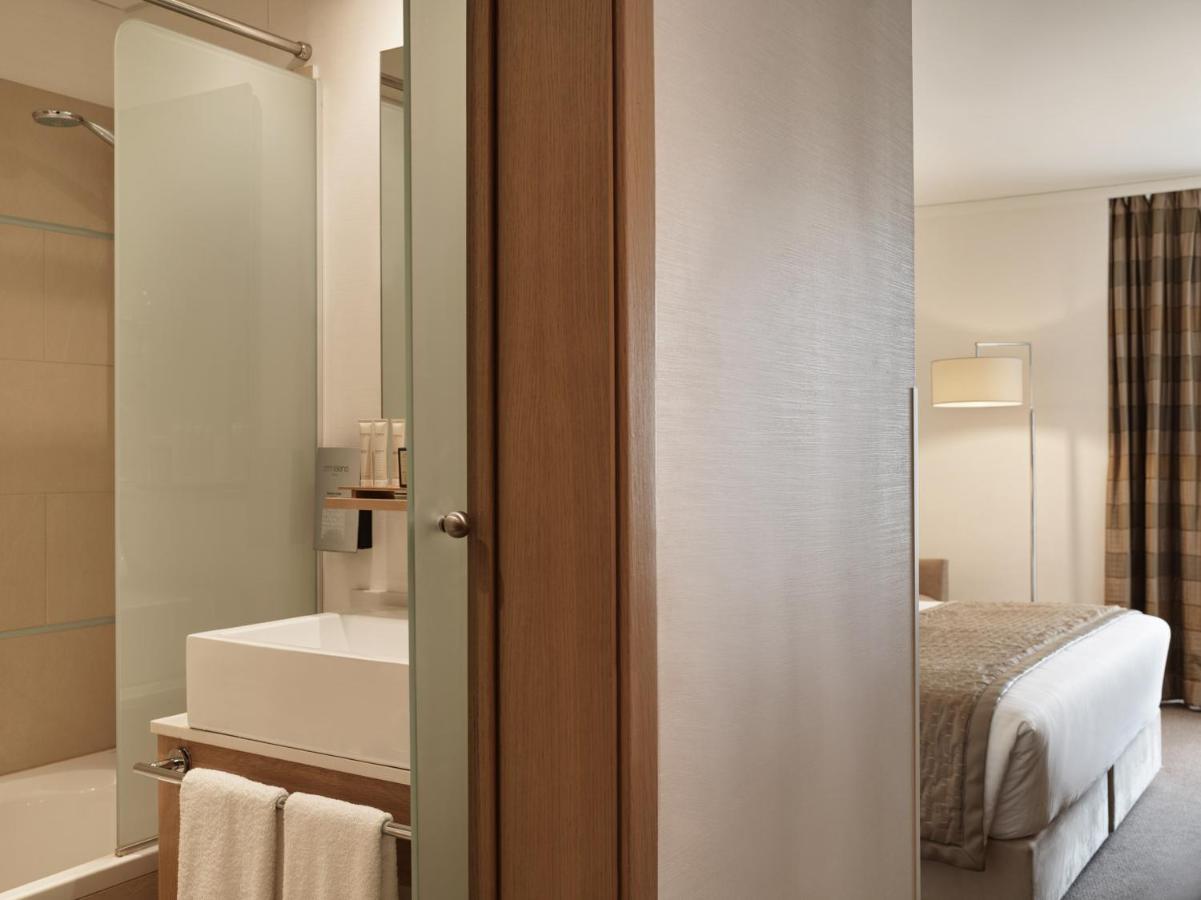 Superior Double or Twin Room with City View,1273306450:JPEG