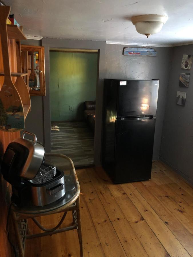 One-Bedroom Bungalow