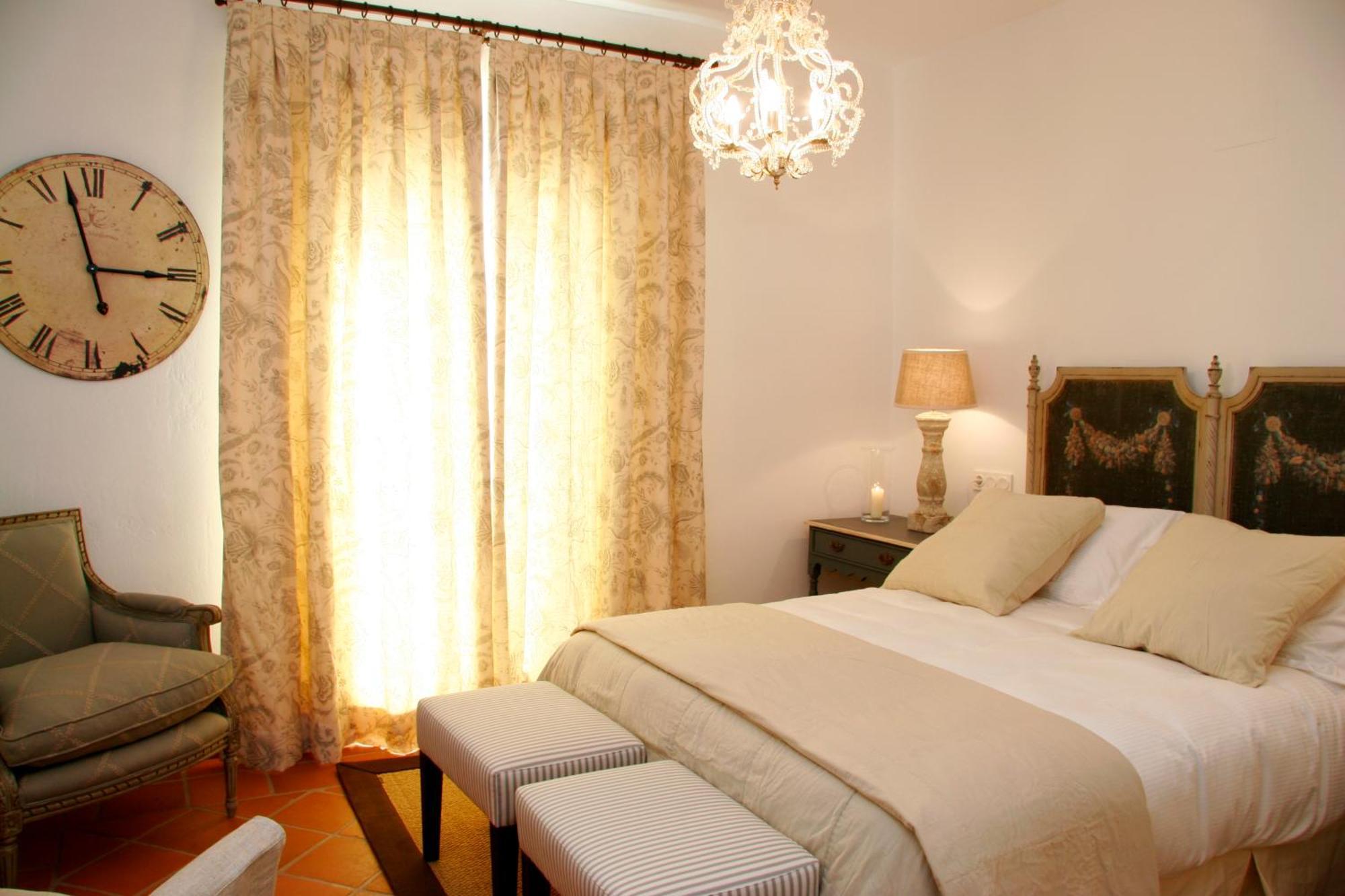 Selection Triple Room,1207617961:JPEG