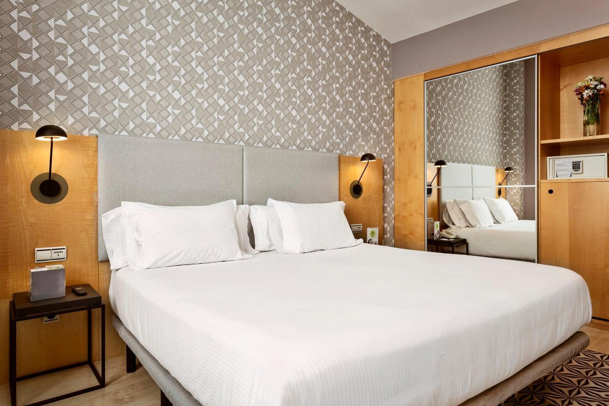 Boutique Room