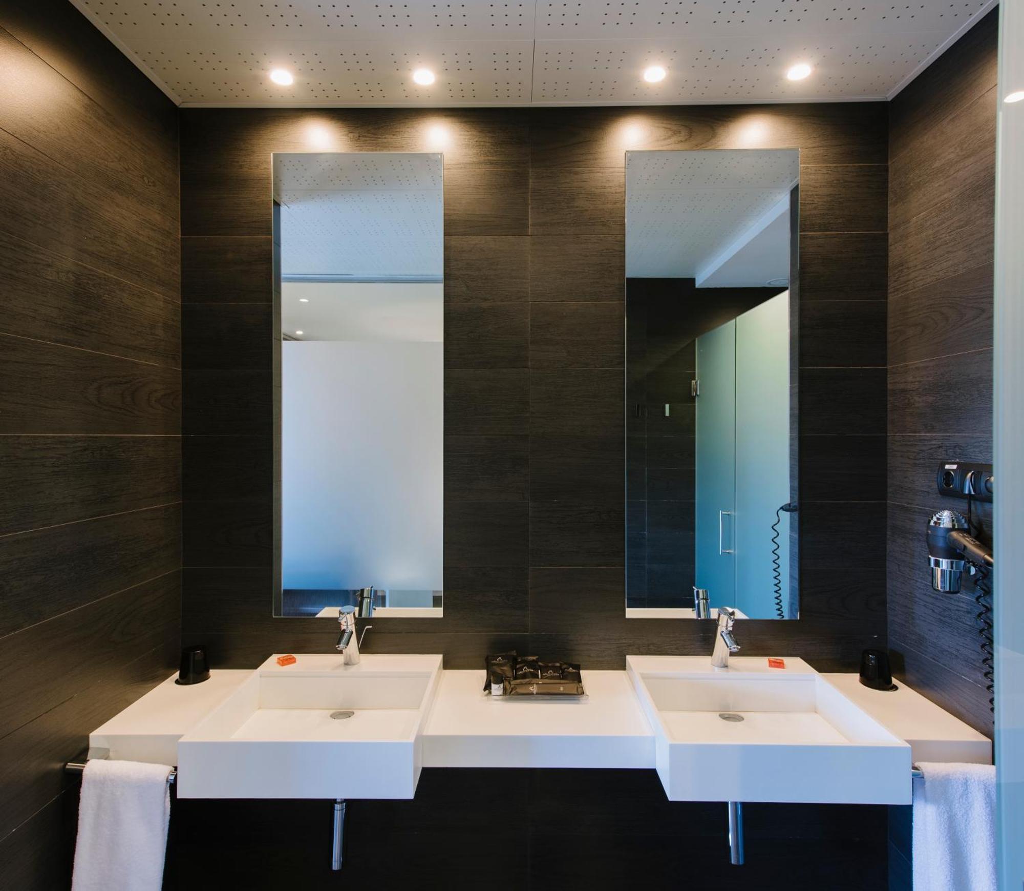 Superior Double Room 1 or