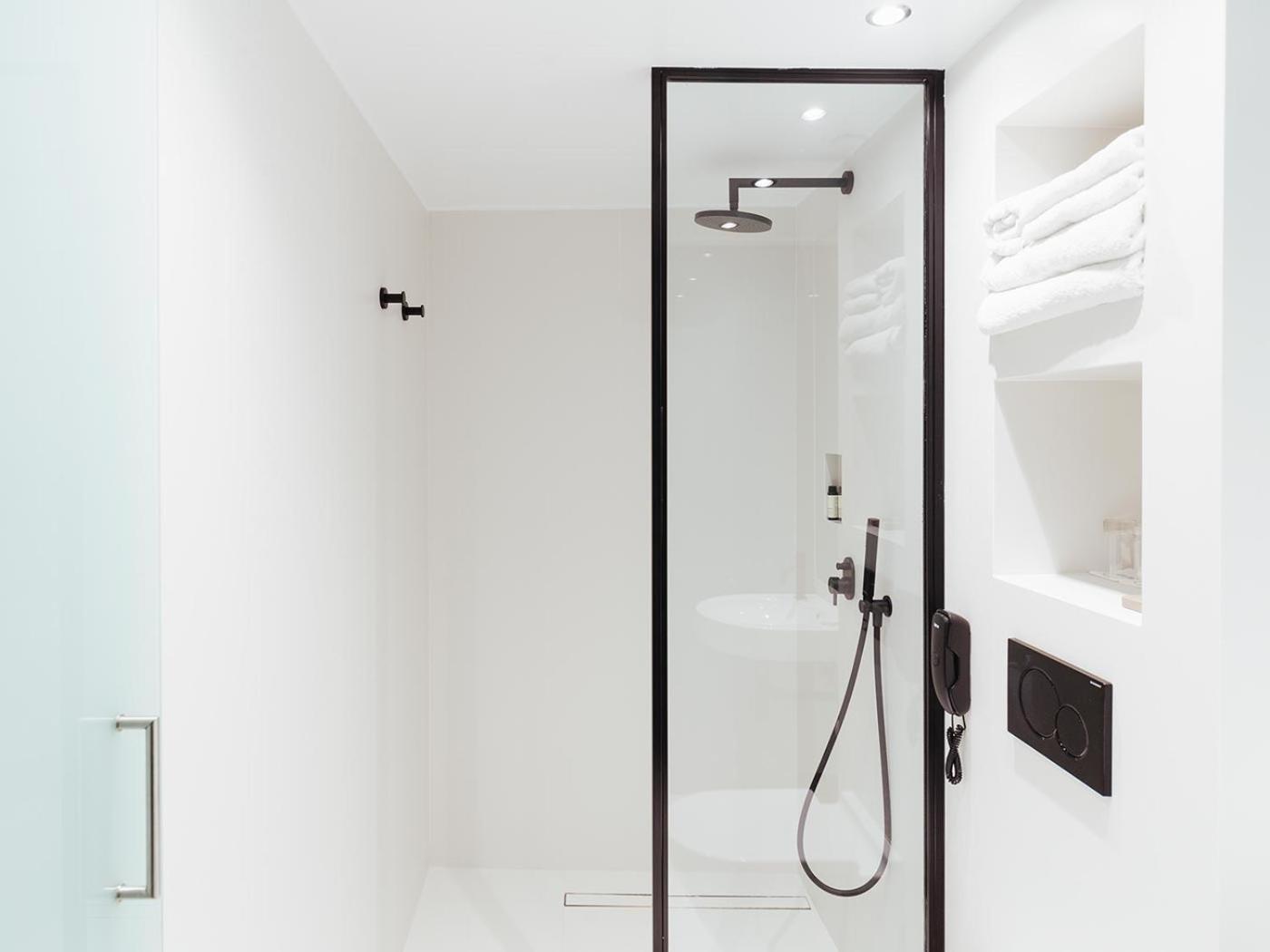 Standard  Room,1273273888:JPEG