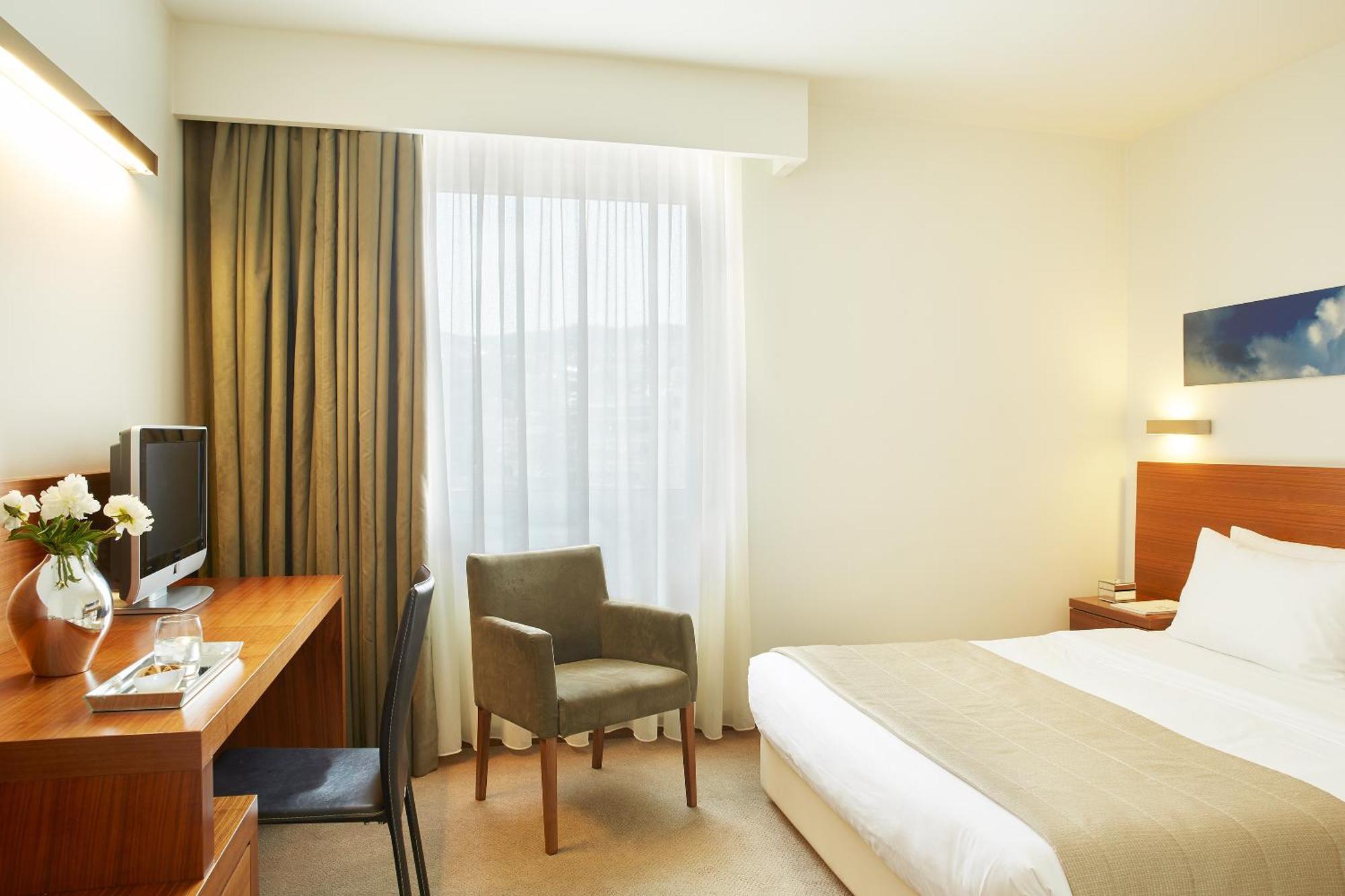 Double Room with City View
