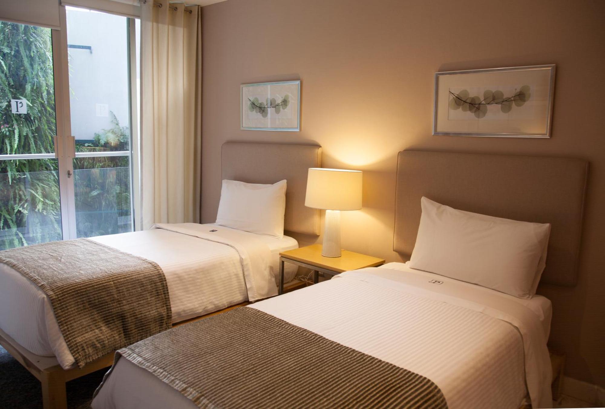 Two-Bedroom Suite,1208319766:JPEG