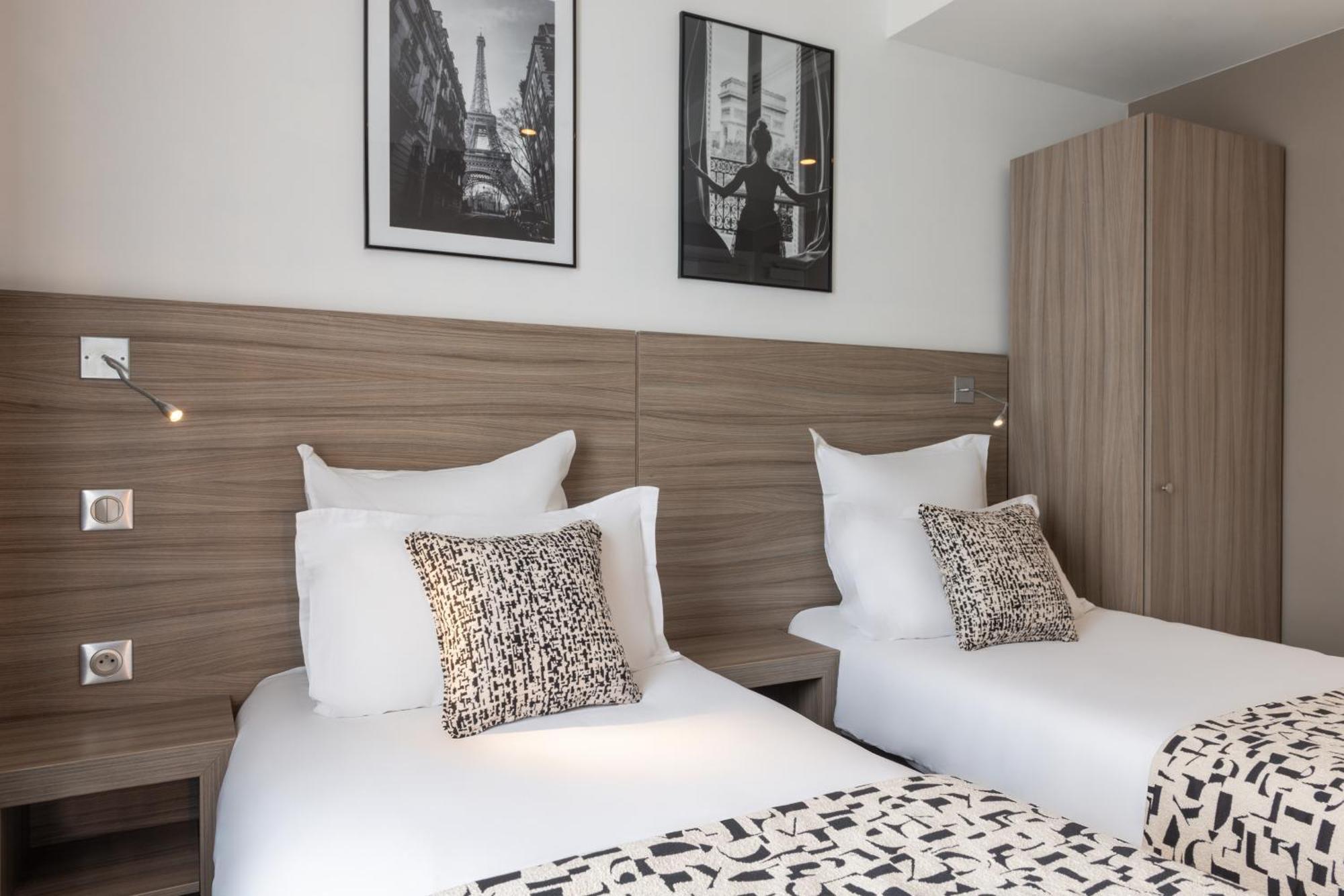 Standard Twin Room