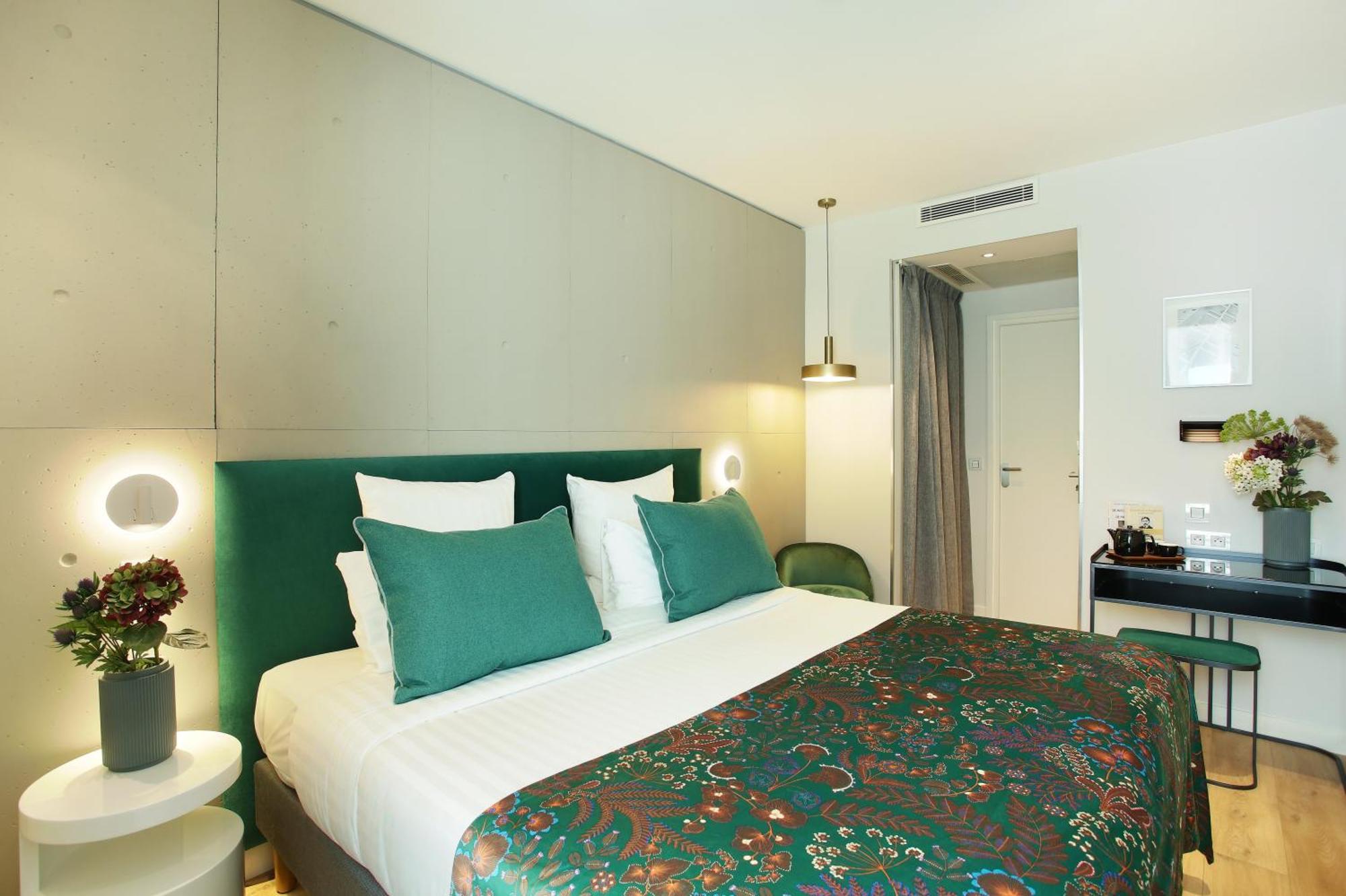 Classic Double Room