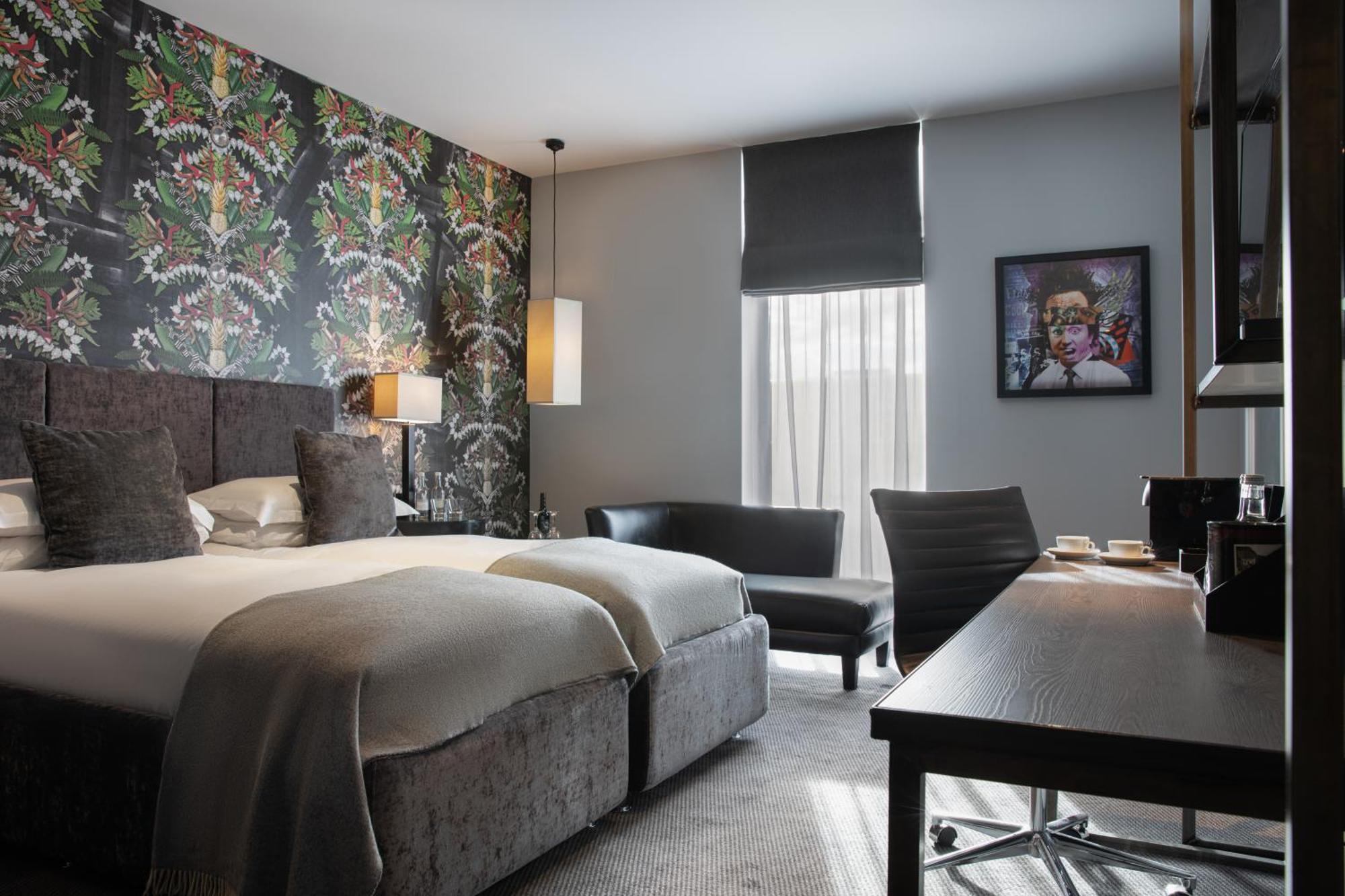 Club Twin Room
