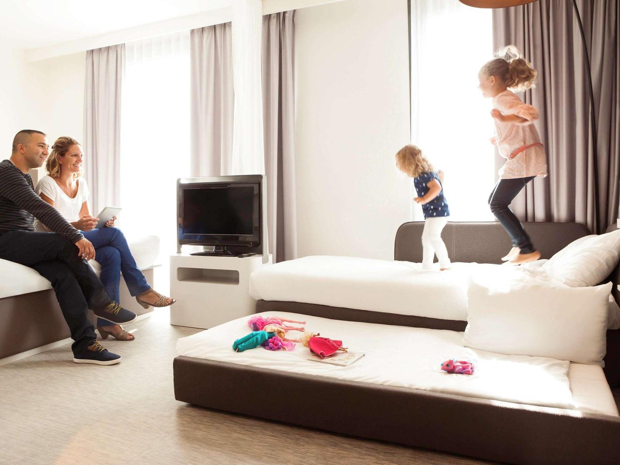 Superior Suite with 1 Double Bed and 2 Single Beds,1704933344:JPEG