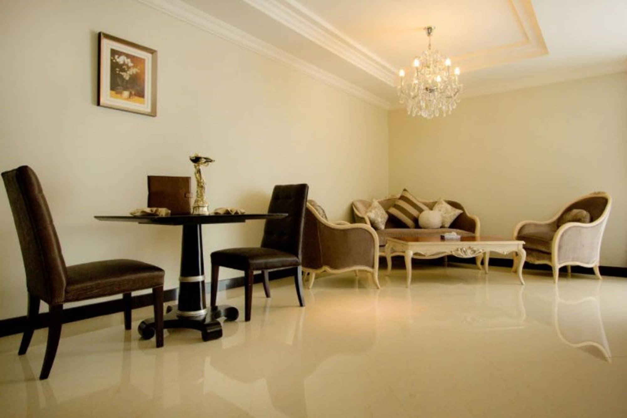 One-Bedroom Suite,1208840170:JPEG