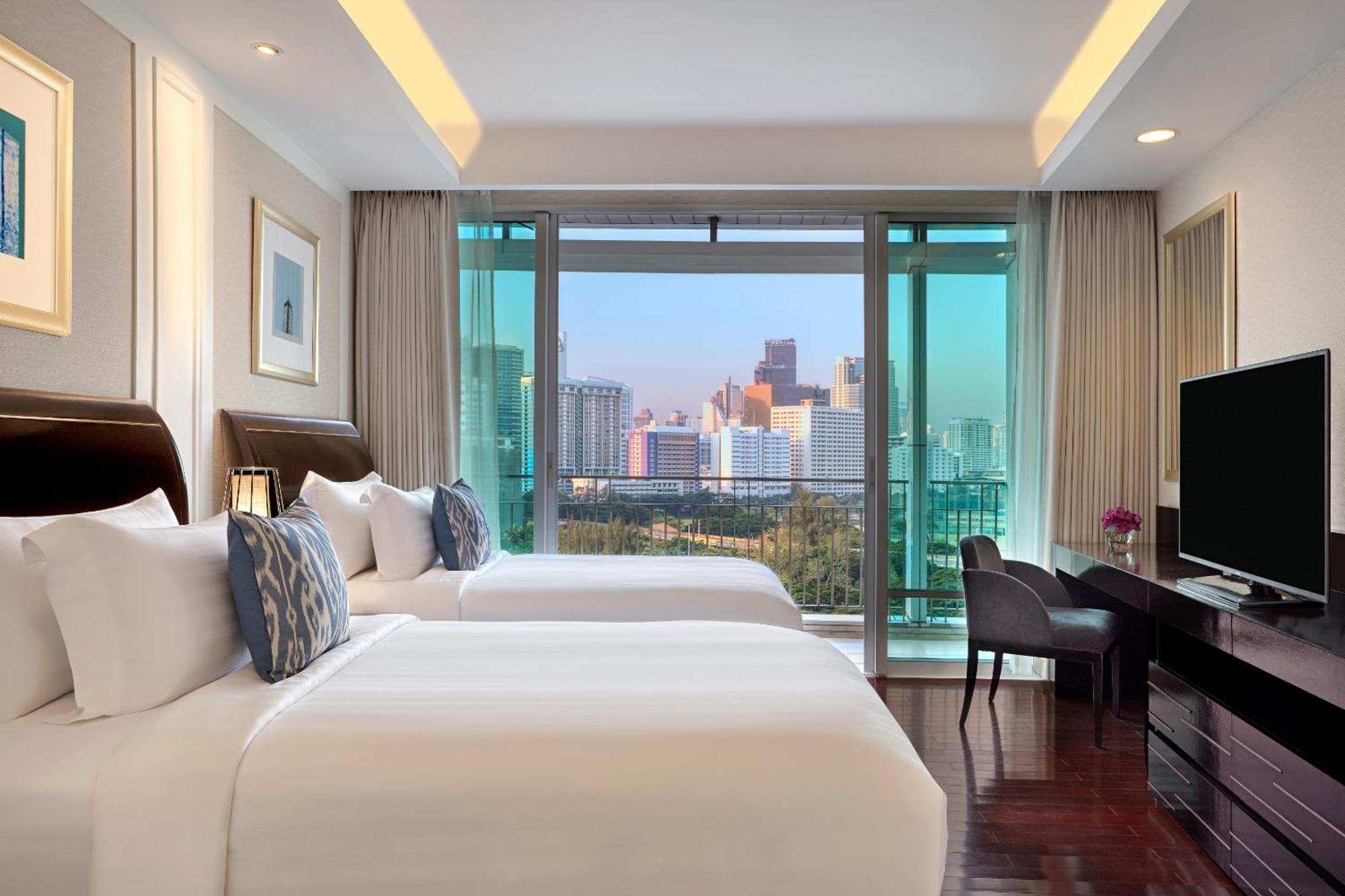 One Bedroom Premium Suite Twin Club Benefits