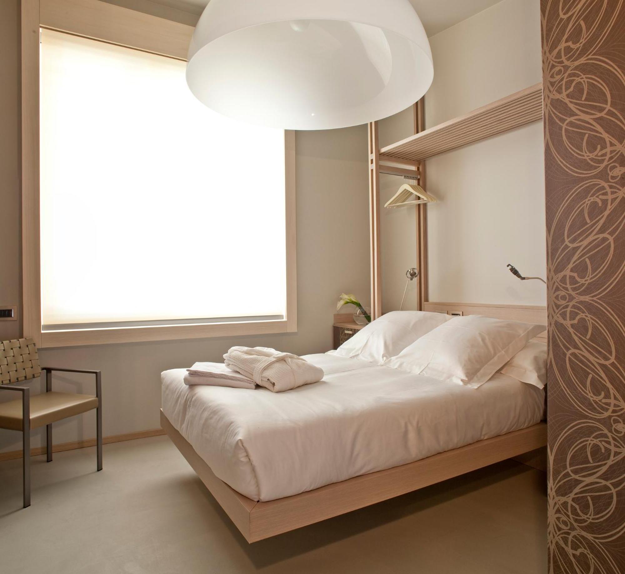 Classic Single Room