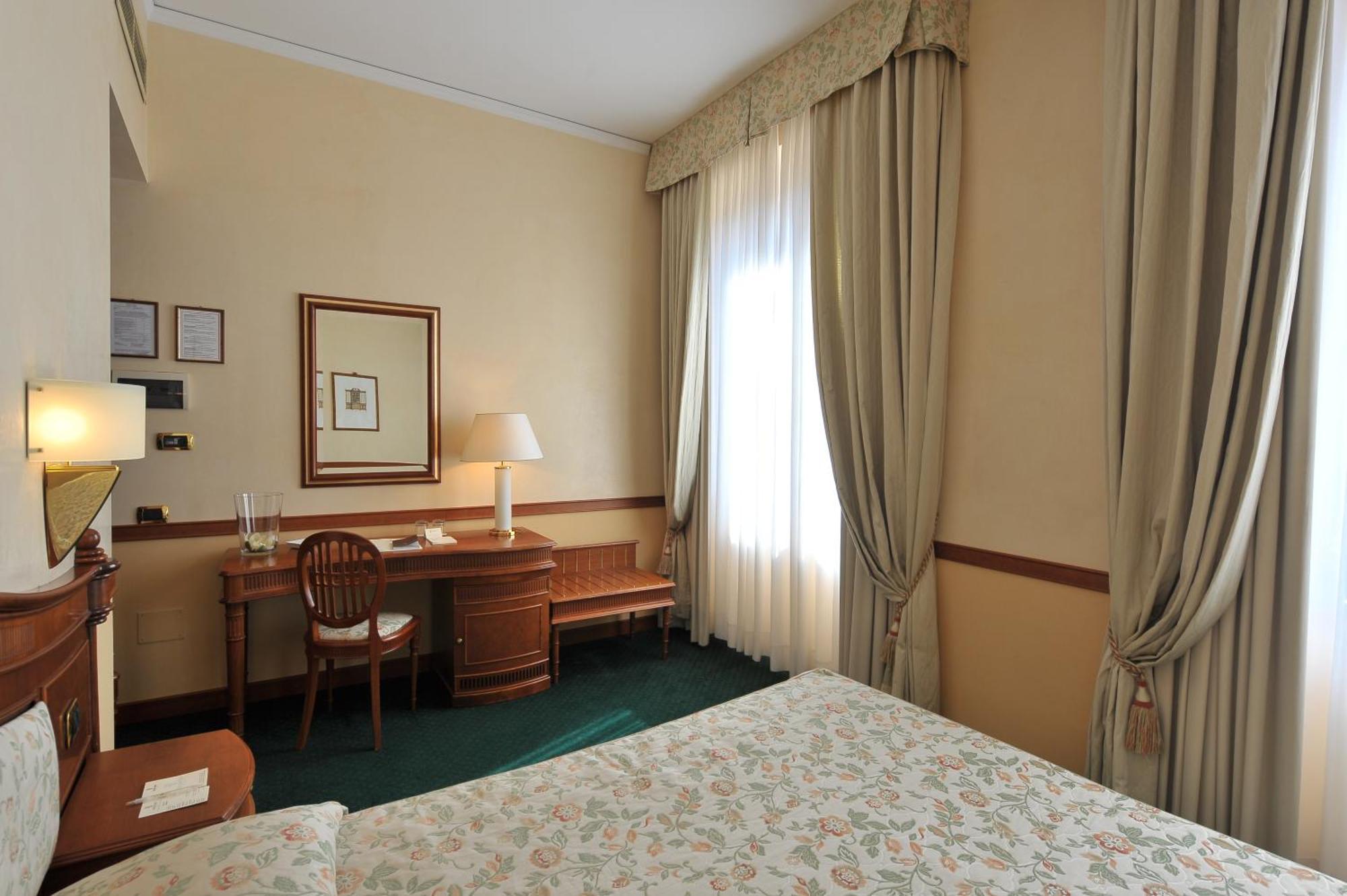 Classic Double or Twin Room