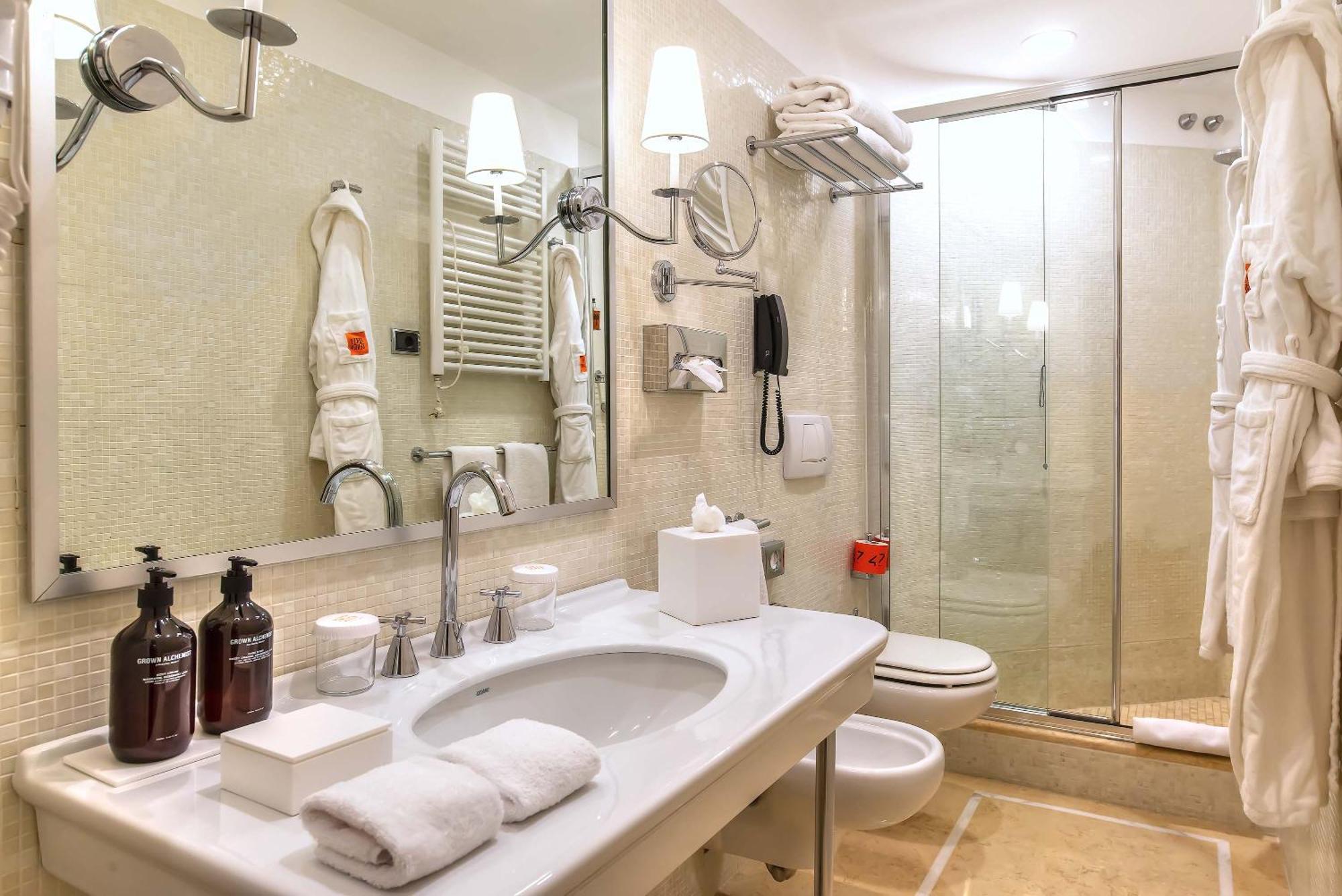 Classic Double or Twin Room
