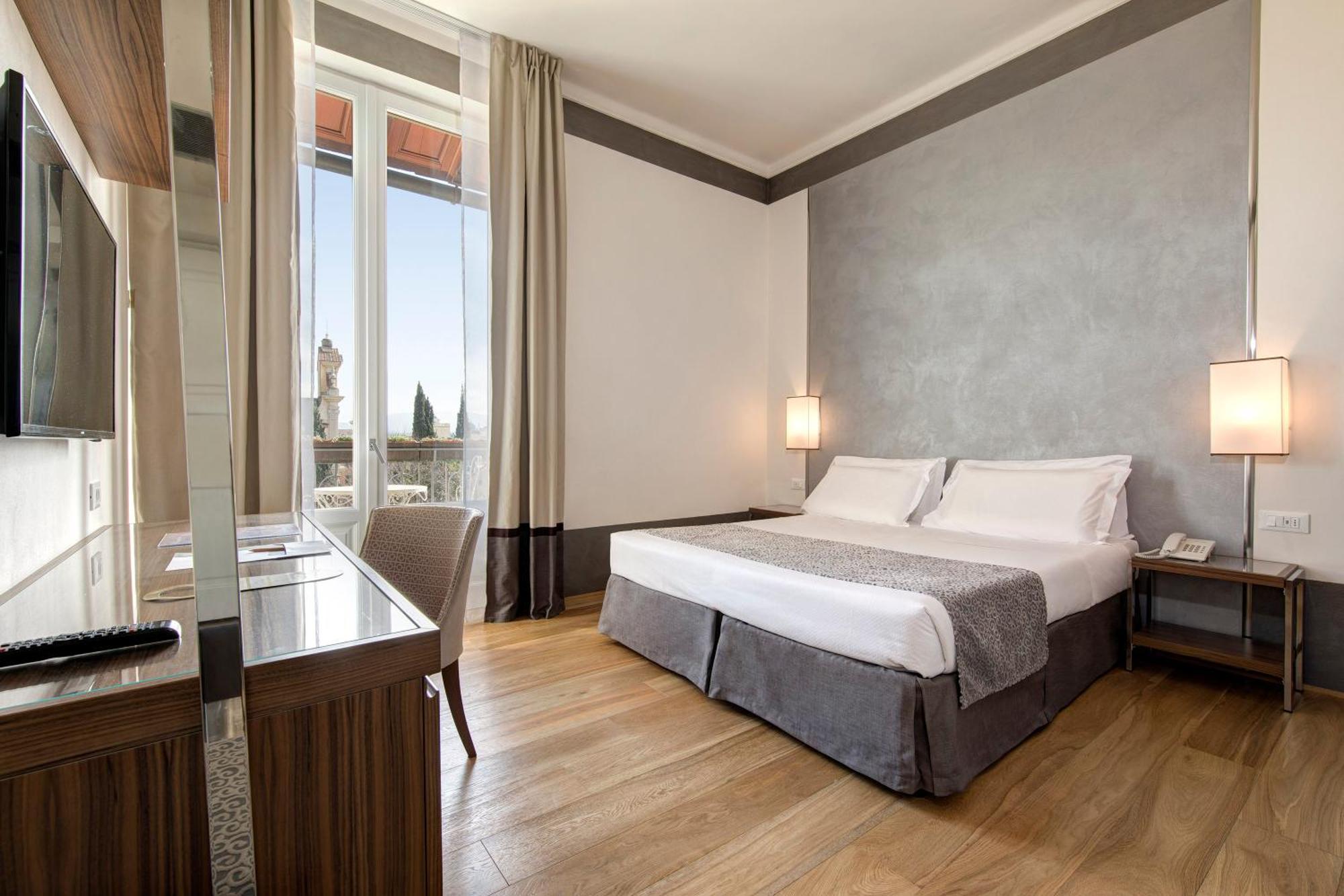 Superior Double Room Balcony