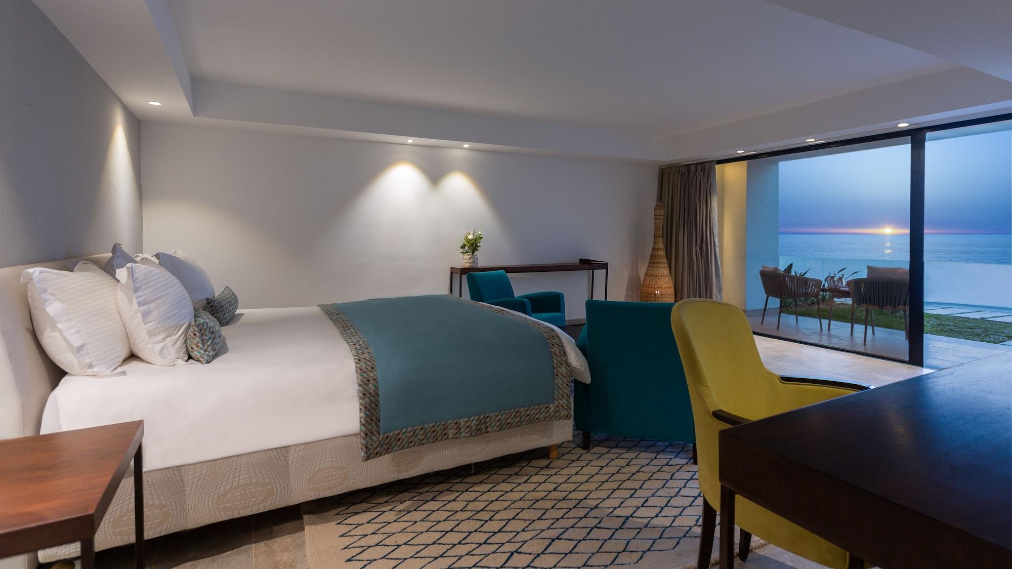 Beachfront Executive King Room,1433557654:JPEG