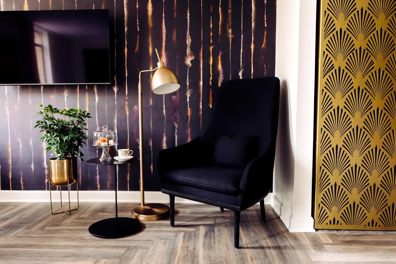 King Suite,1227246782:JPEG