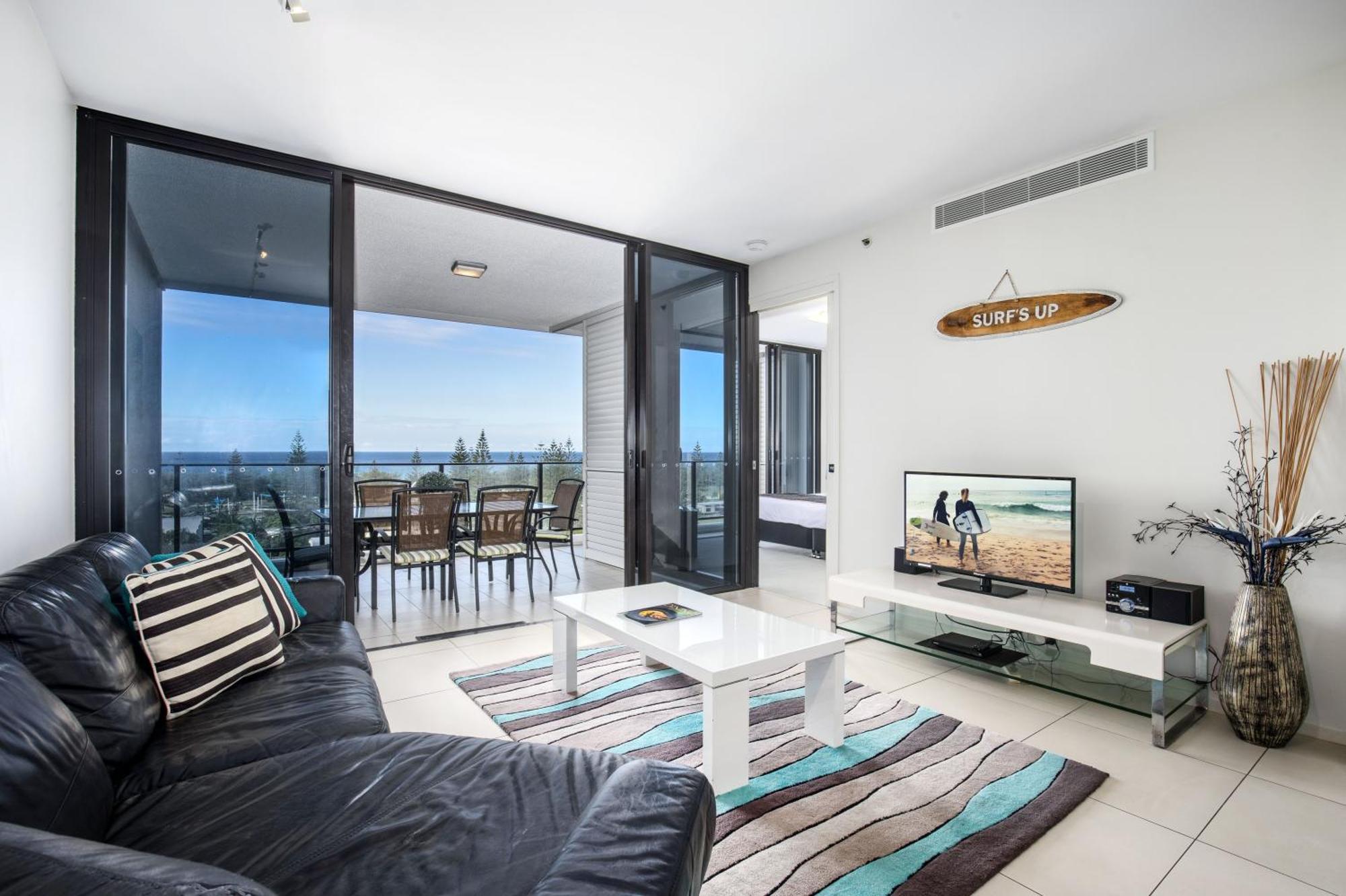 One-Bedroom Apartment with Garden View