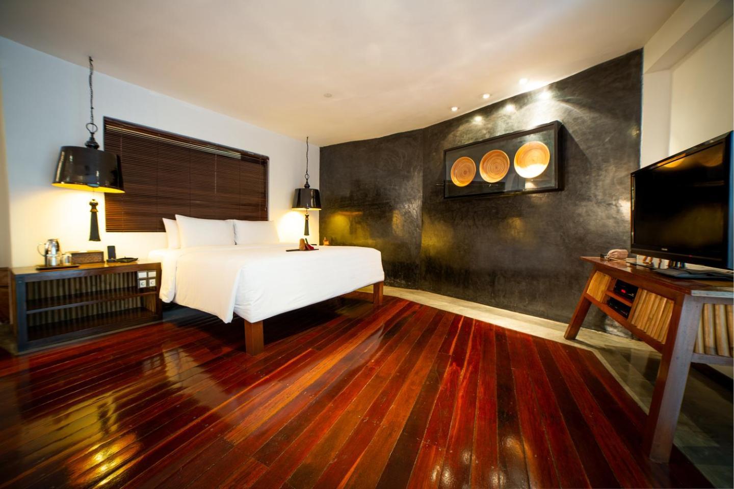 Sarang Double Room Kitchenette Plunge Pool