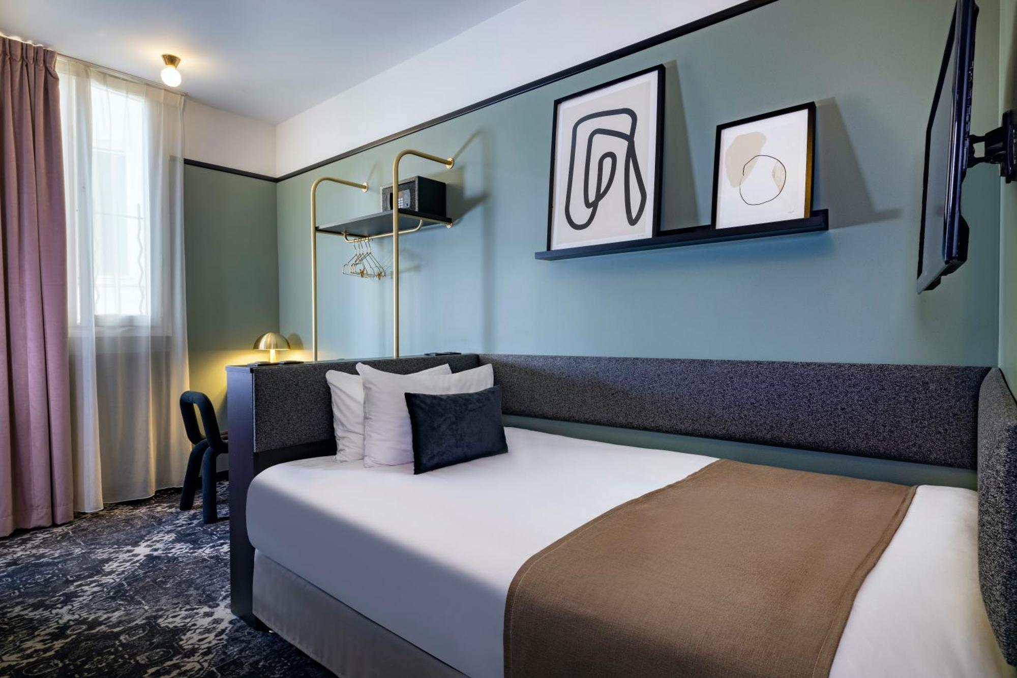 Single Room,1215105022:JPEG