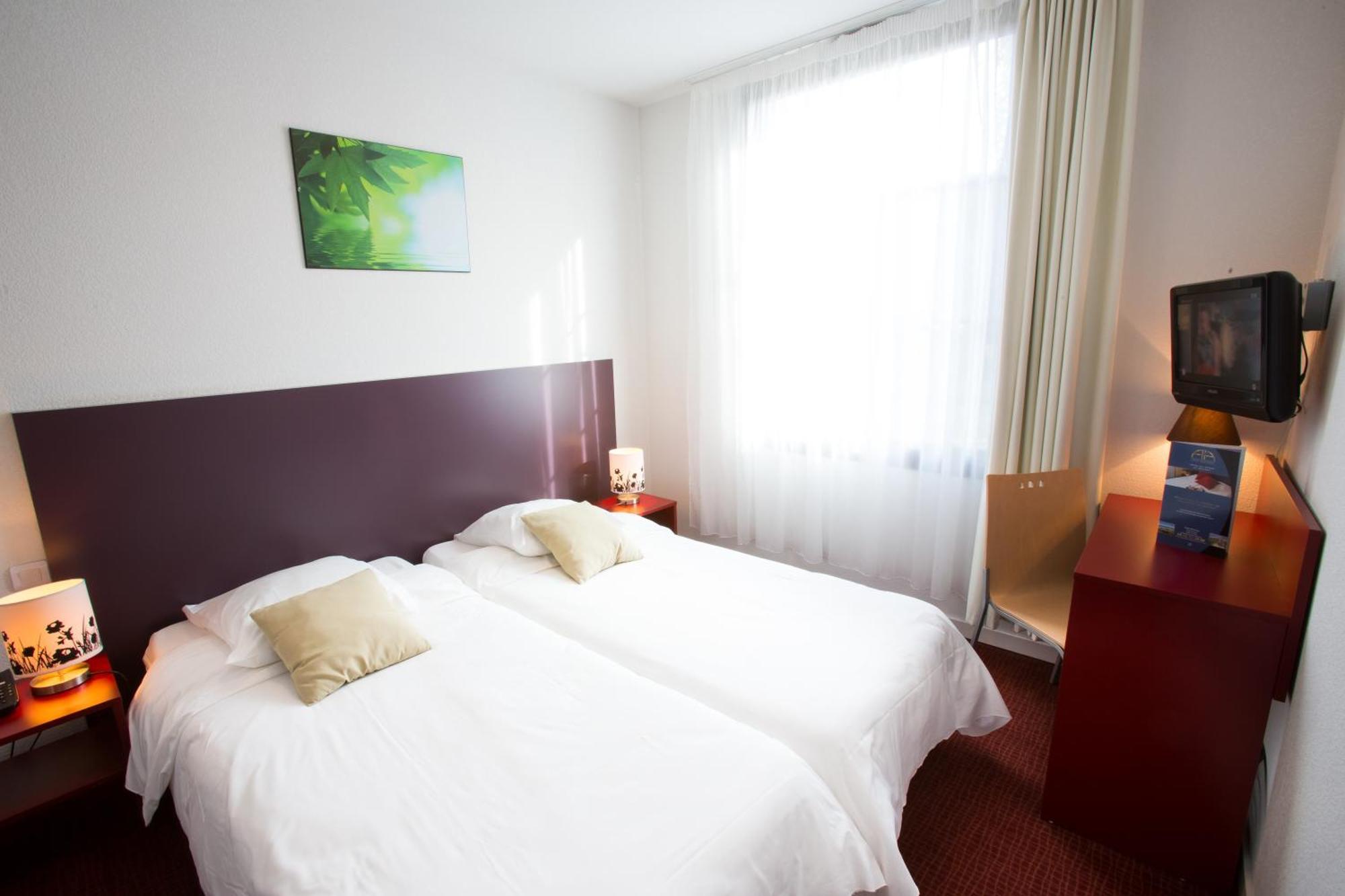 Twin Room (1-2 Adults),1215372964:JPEG