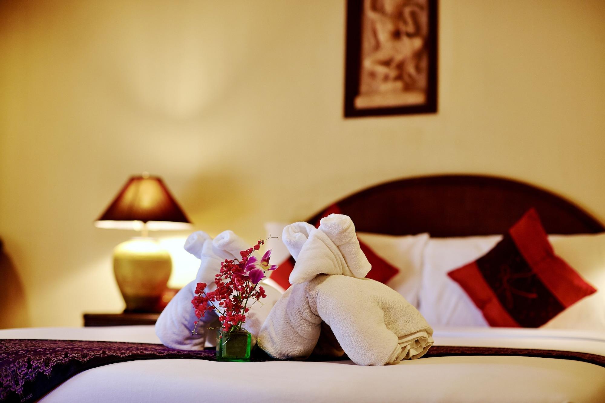 Standard Double or Twin Room,1215581701:JPEG