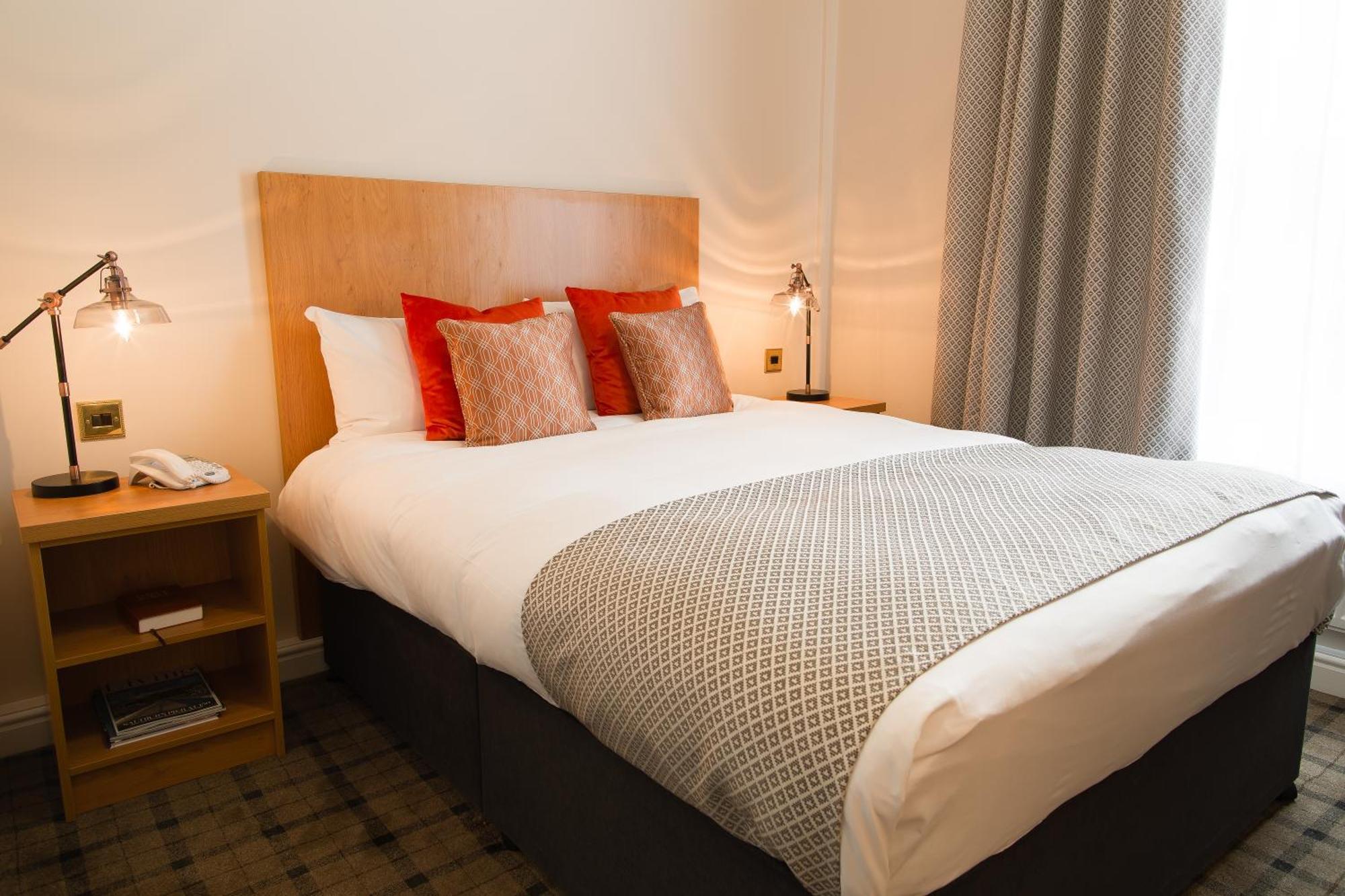 Standard Twin Room,1580140889:JPEG