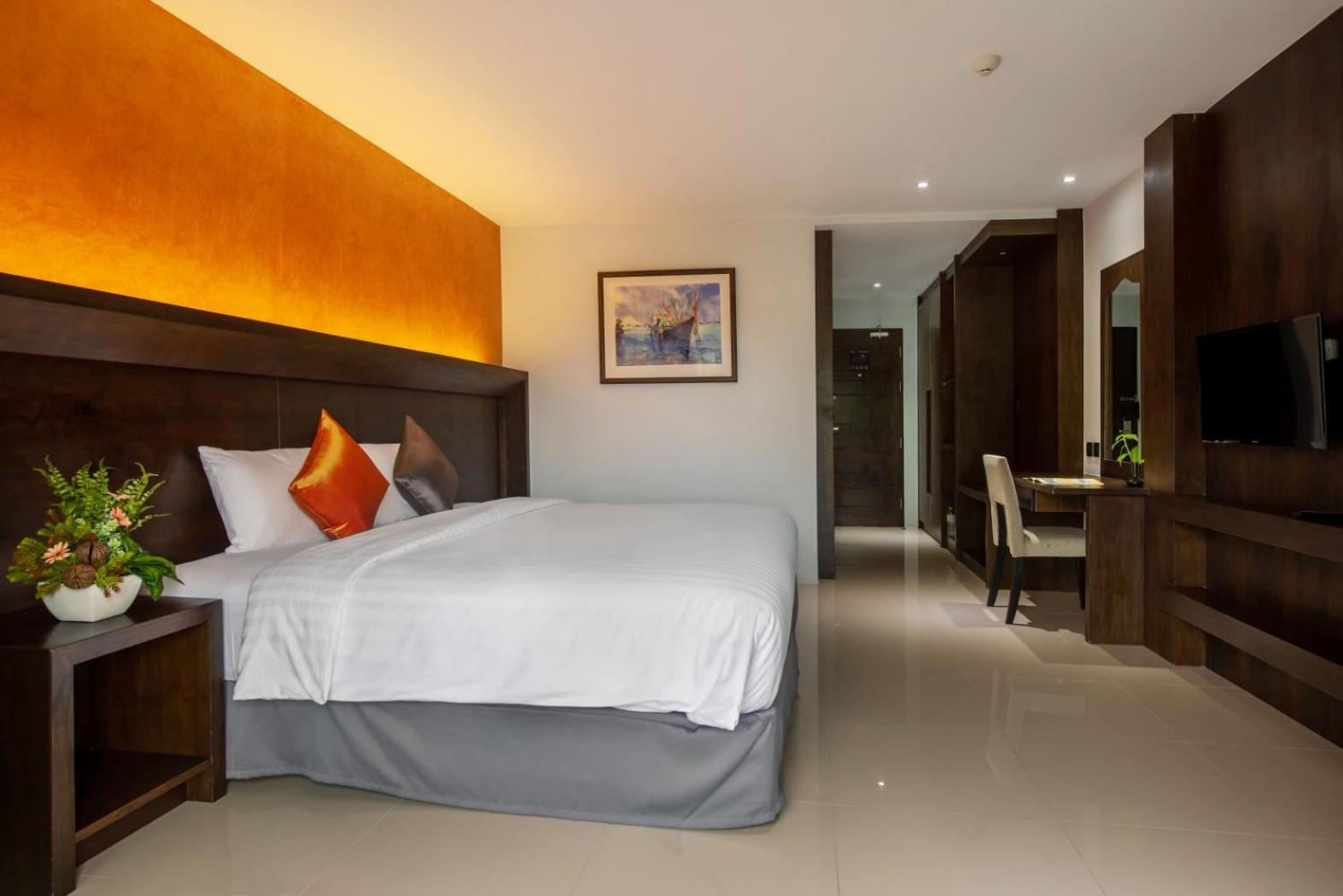 Deluxe Double or Twin Room