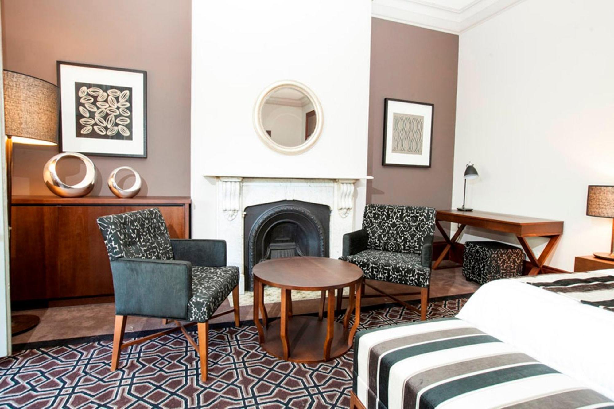 Luxury Queen Suite Balcony