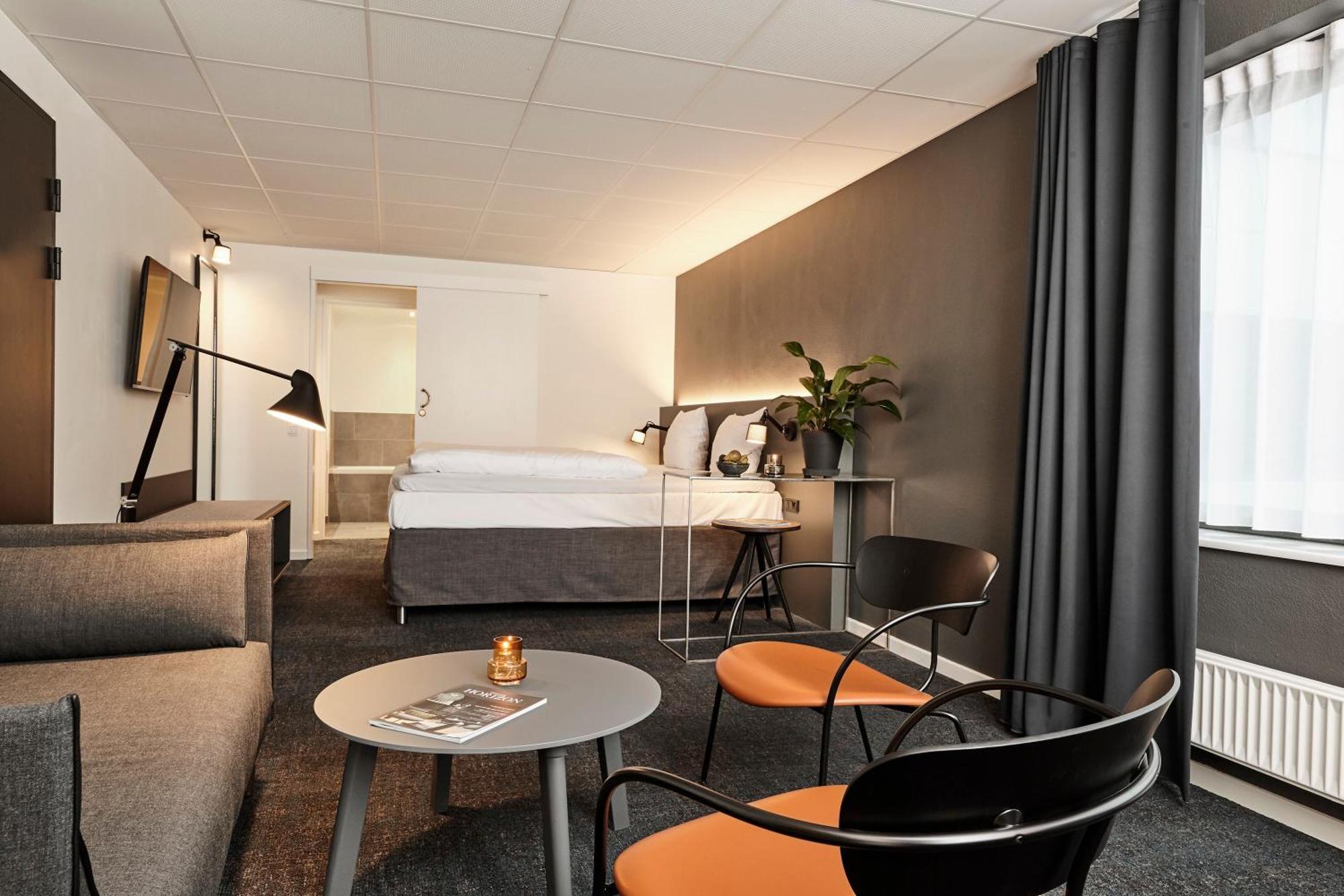 Junior Suite,1216721758:JPEG
