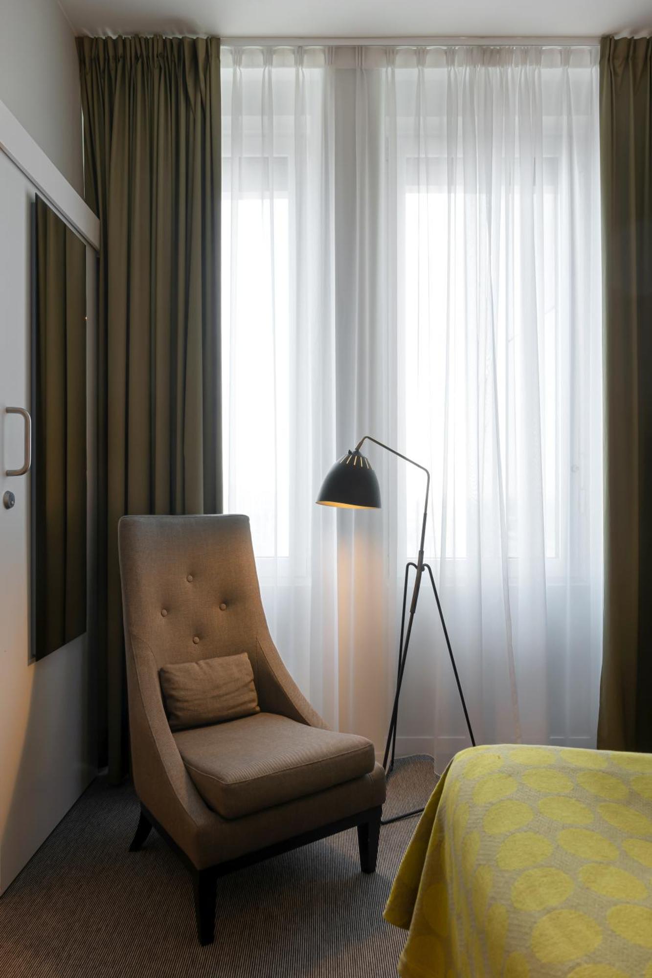 Standard Double Room,1128934821:JPEG