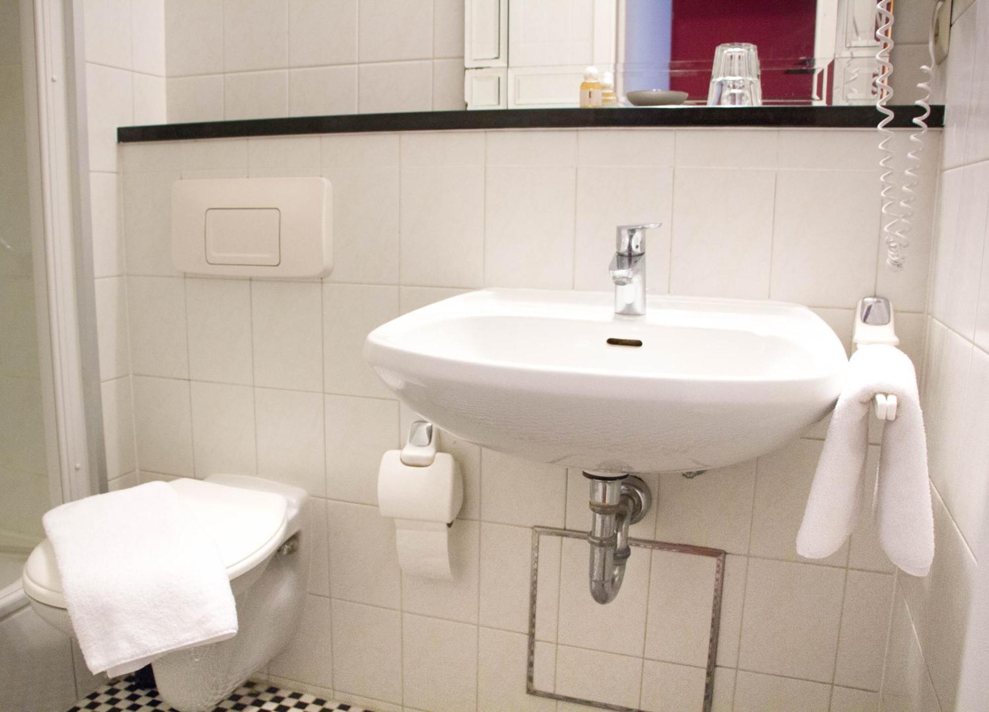 Comfort Single Room,1219651807:JPEG