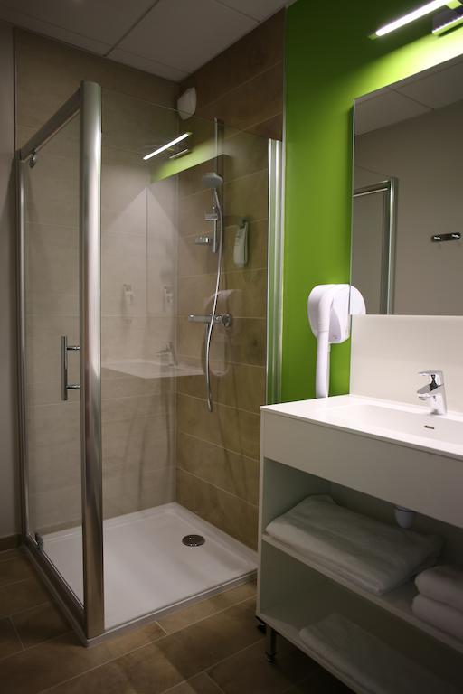 Standard Double Room,122050282:JPEG