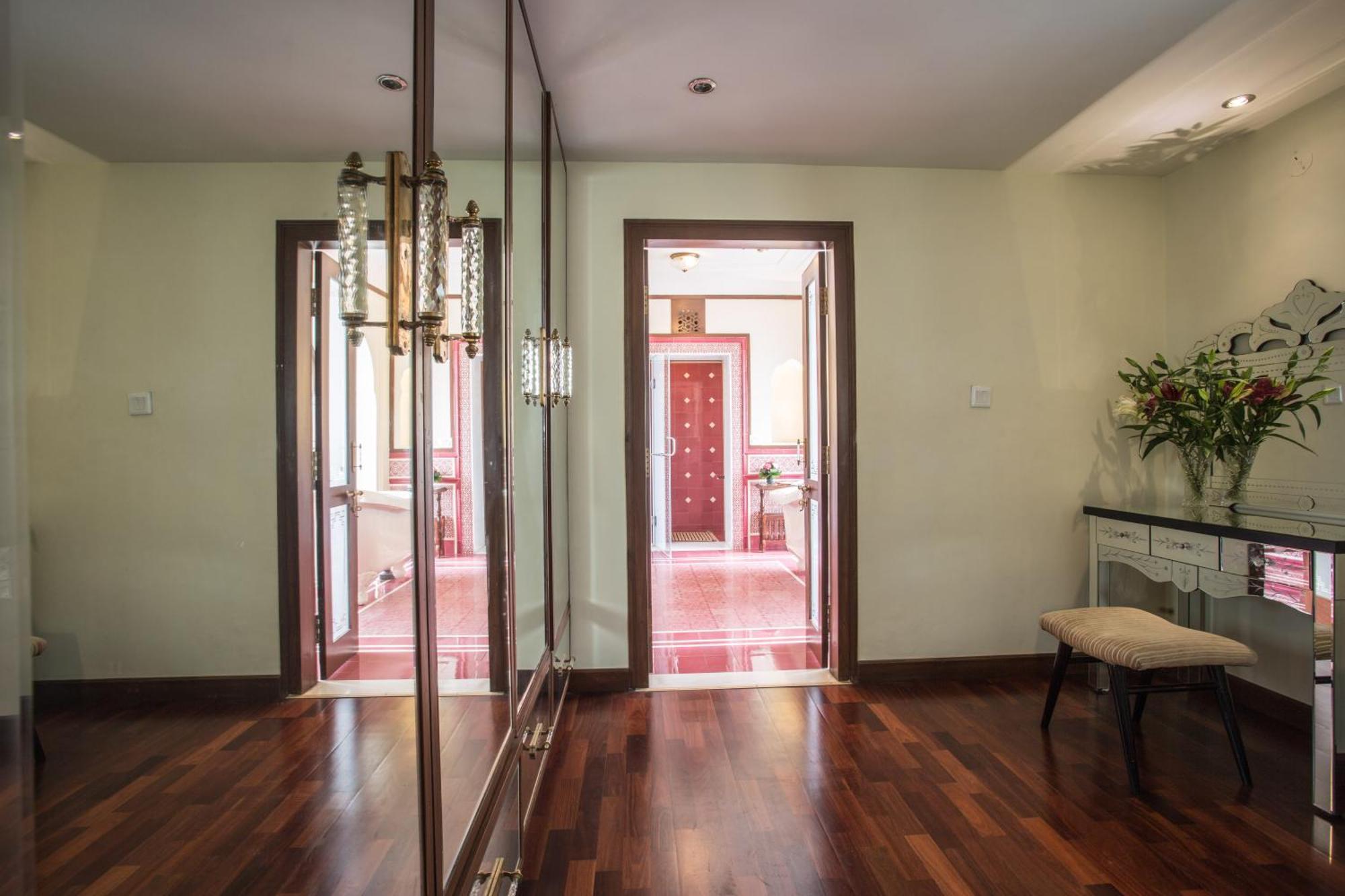 Heritage Signature Suite