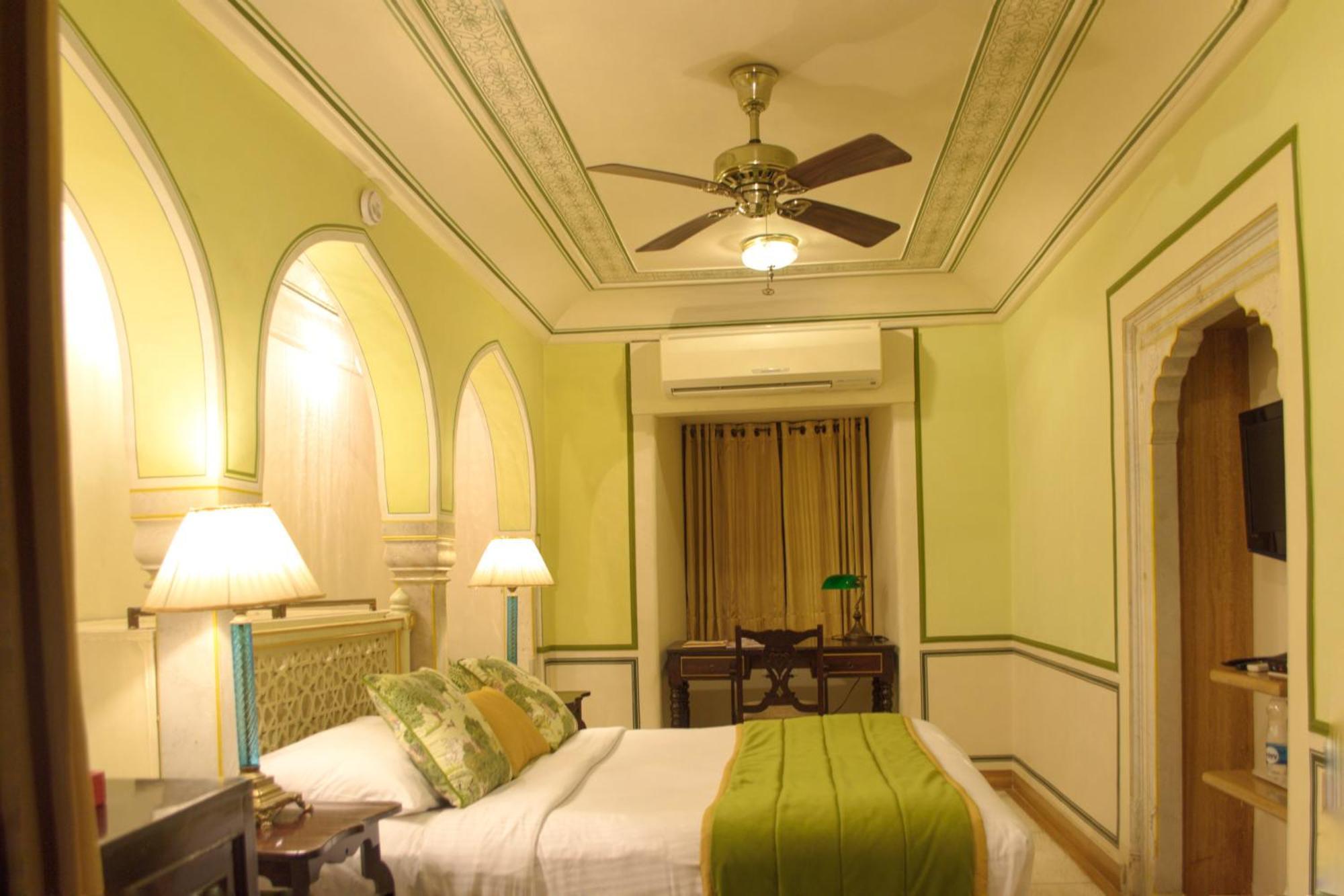 Heritage Premium Suite
