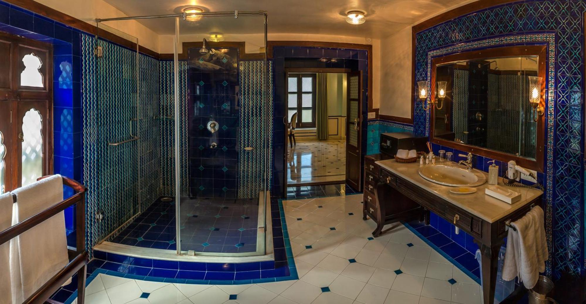 Heritage Premium Suite