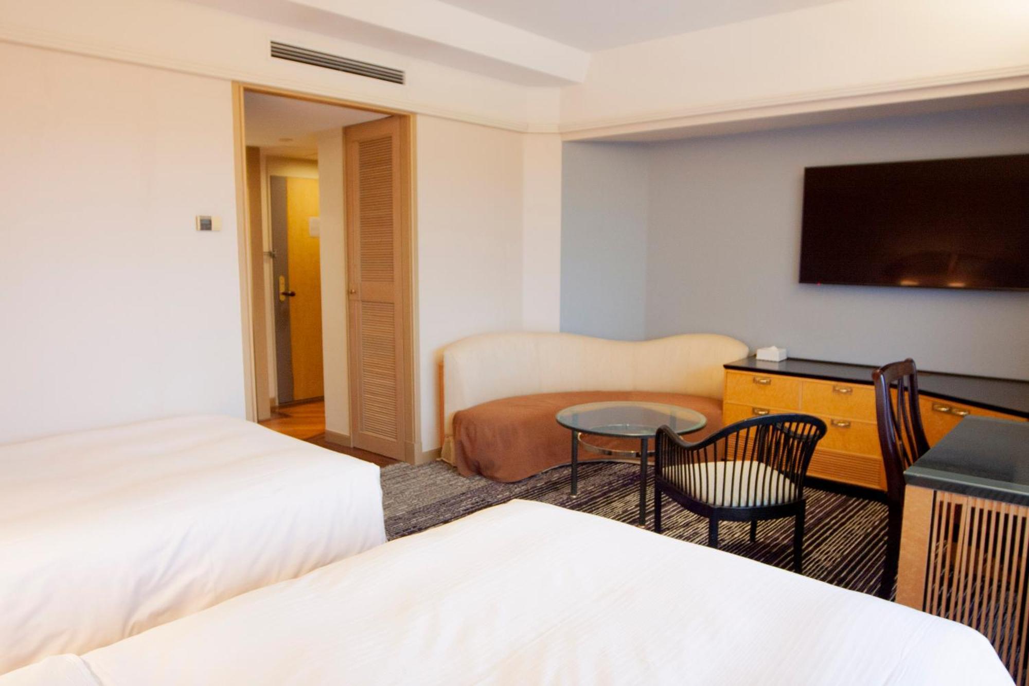 Moderate Twin Room Non-Smoking