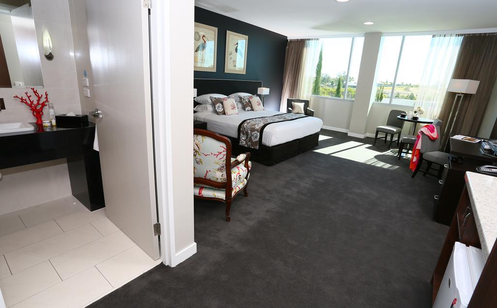 Executive King Room