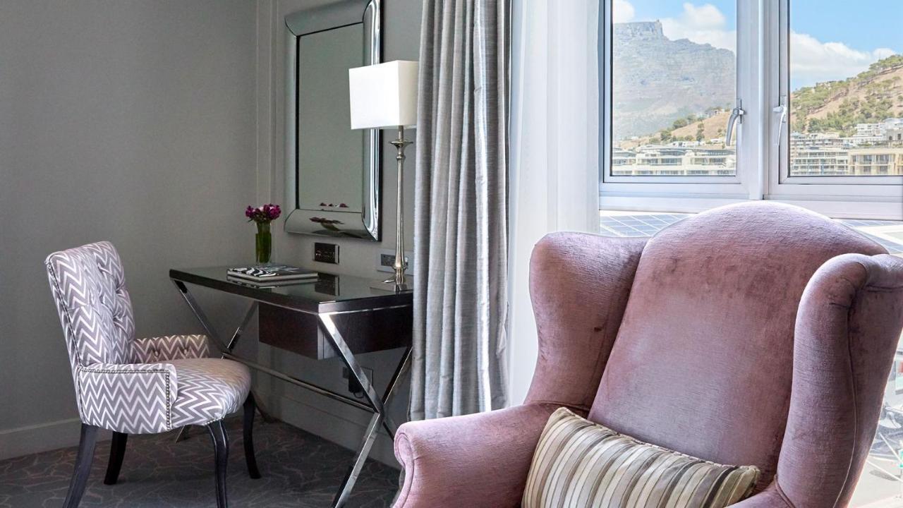 Premium Double or Twin Room Mountain View